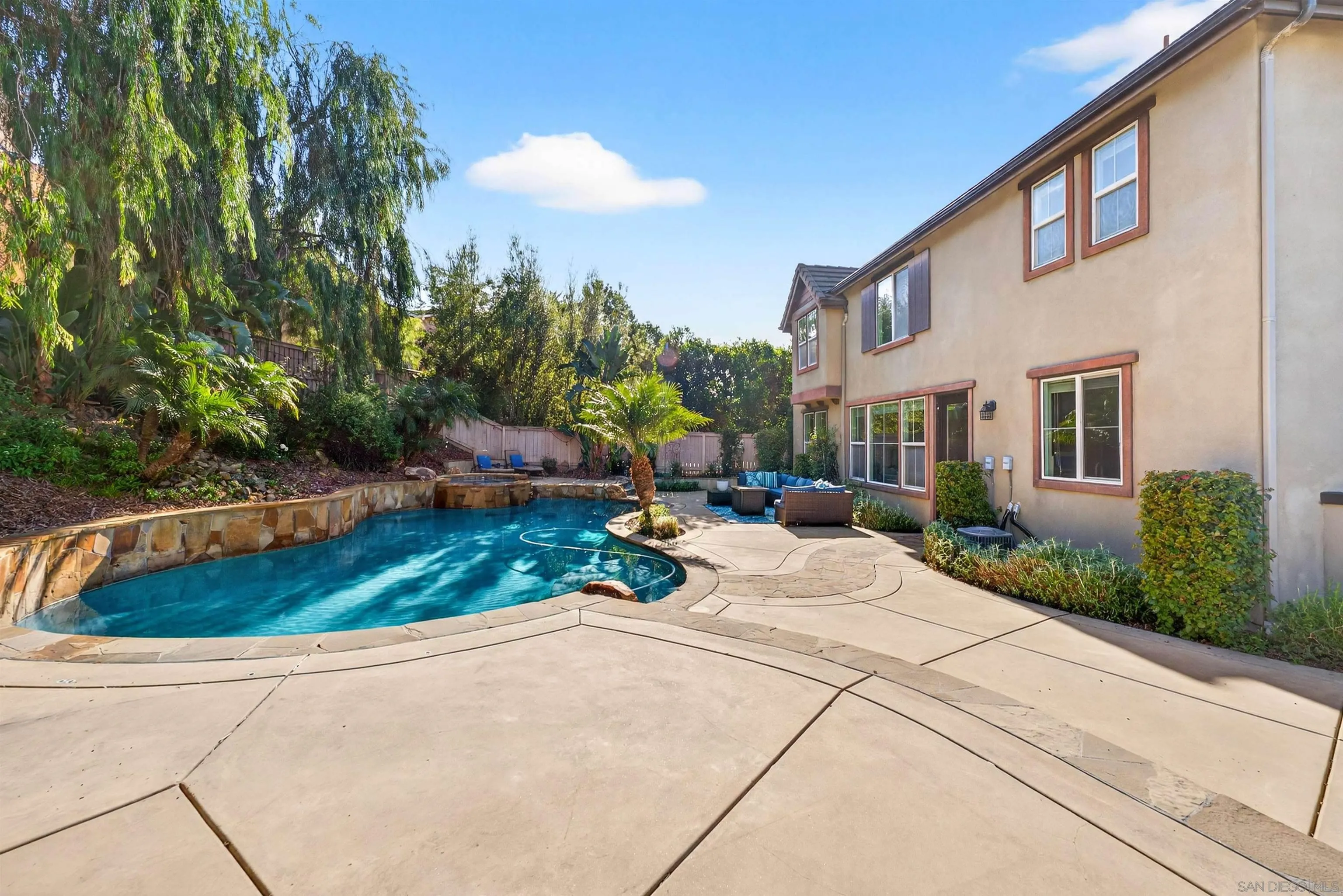 https://cdn.realtyfeed.com/cdn/127/260005825/dd73aac75eb60e2cbb860ac14d462267.webp