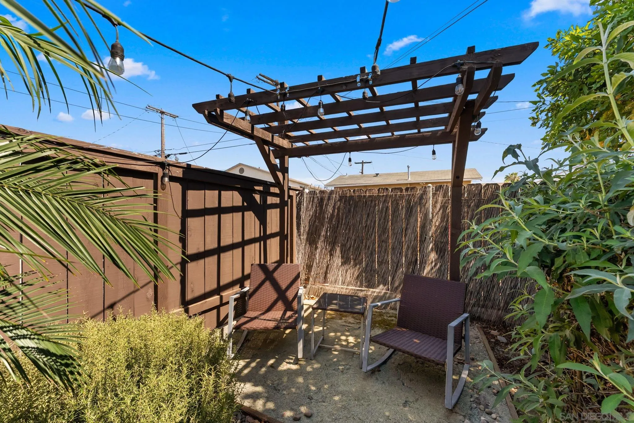 https://cdn.realtyfeed.com/cdn/127/260005829/822cce24f9e64d32232e6962f37dac96.webp