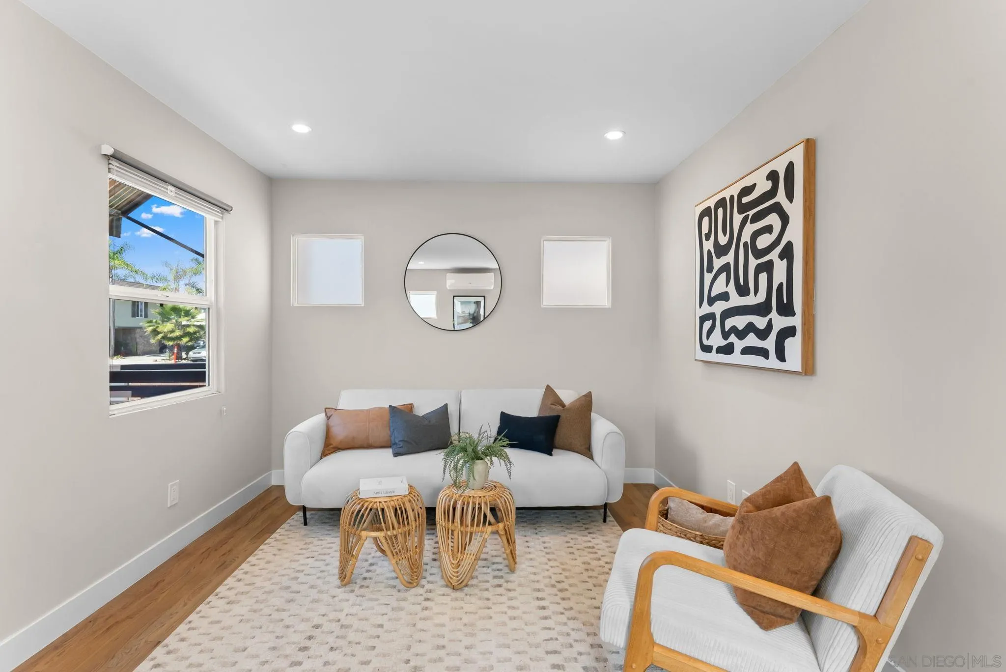 https://cdn.realtyfeed.com/cdn/127/260005829/bf9f169056fae14ffa05f6e1ff16c481.webp