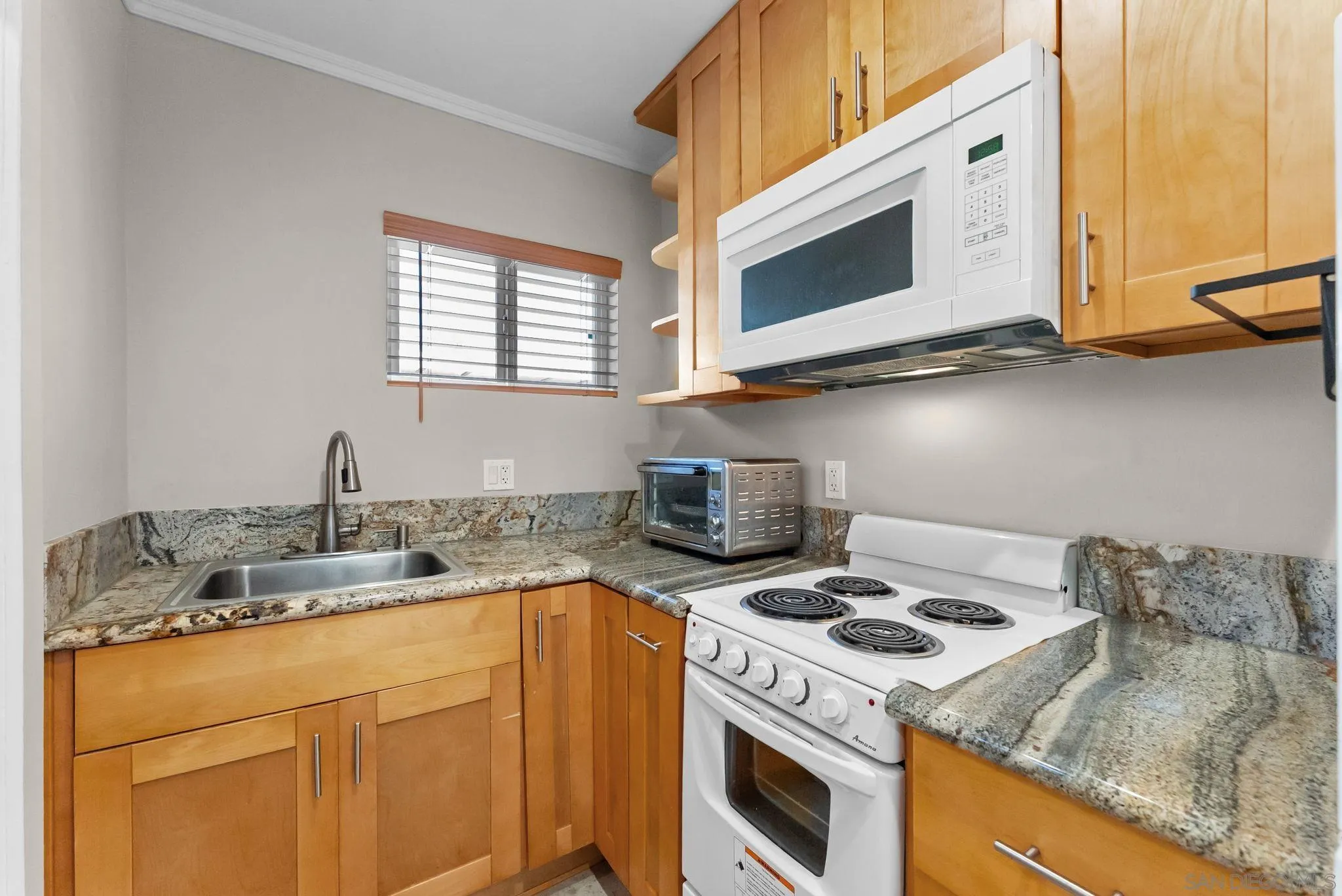 https://cdn.realtyfeed.com/cdn/127/260005829/cb76525d5aa8c35998eeef251c597256.webp