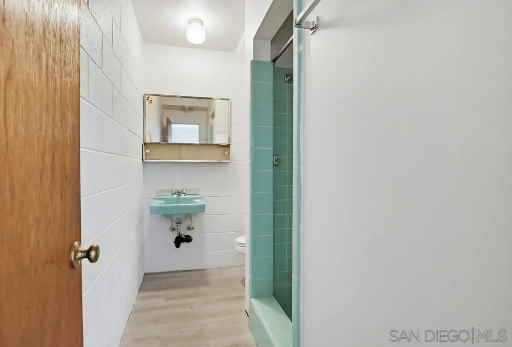 https://cdn.realtyfeed.com/cdn/127/260005830/9531e156f4293d837ec4990e393576ad.webp