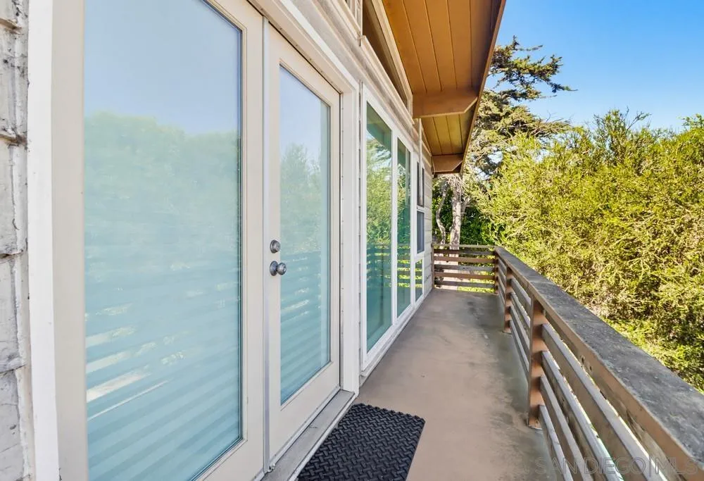 https://cdn.realtyfeed.com/cdn/127/260005830/98a8059802ad487a67226e077bead565.webp