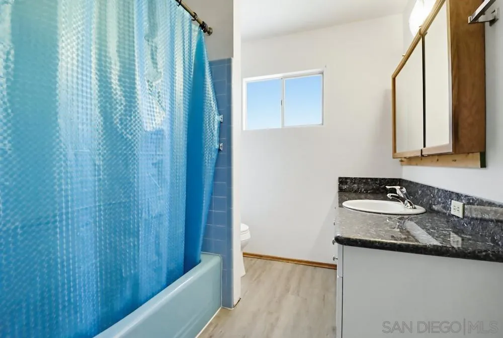 https://cdn.realtyfeed.com/cdn/127/260005830/a3171ae035f74da90df29b9c6516ed77.webp