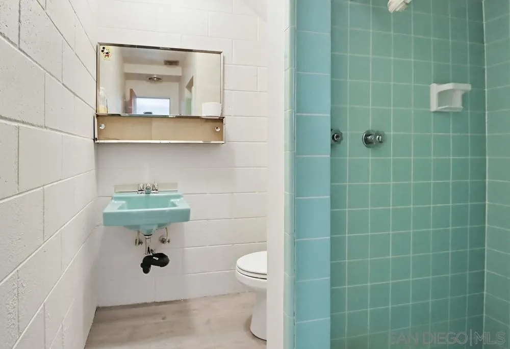 https://cdn.realtyfeed.com/cdn/127/260005830/aae7230ae387dcdf9e2e56a70fa27170.webp