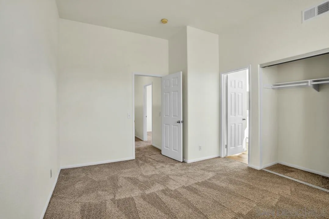 1674 W 11th Ave, Escondido, CA 92029