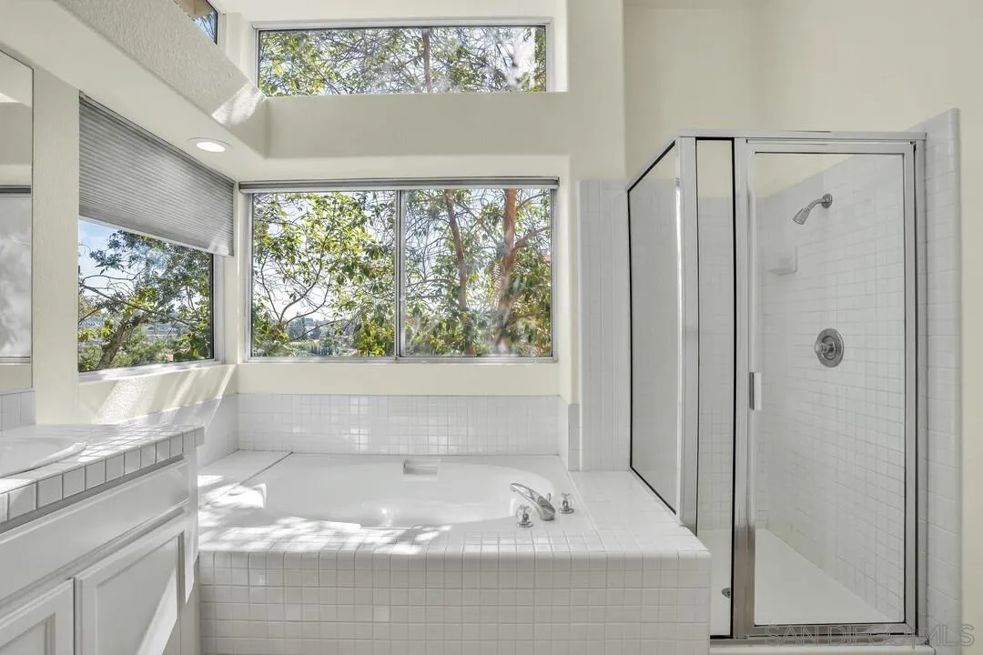 1674 W 11th Ave, Escondido, CA 92029