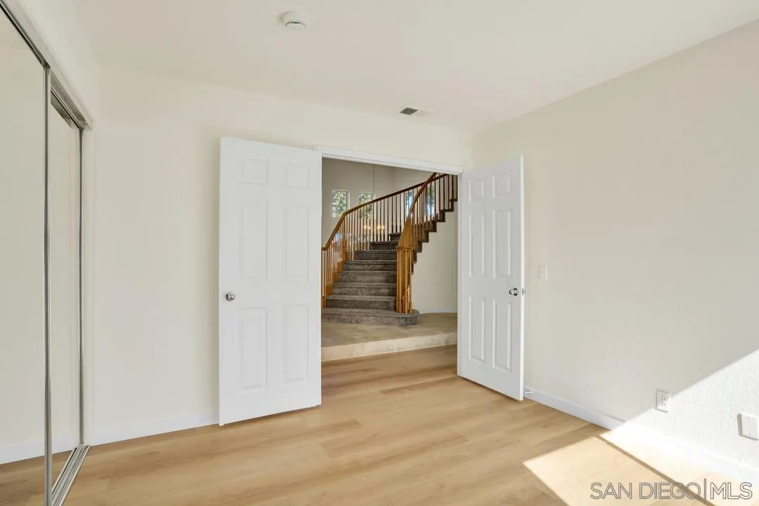 1674 W 11th Ave, Escondido, CA 92029