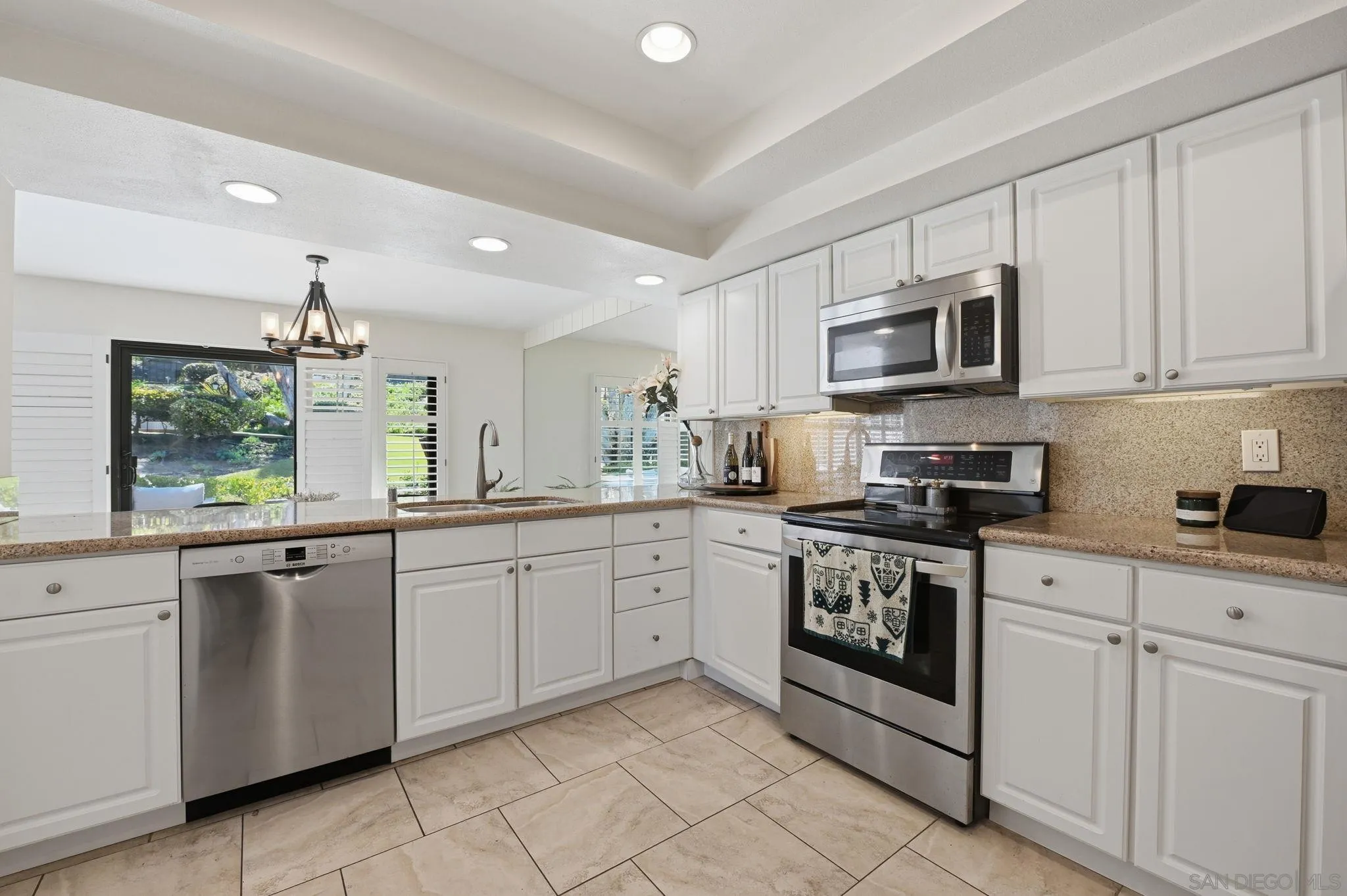 Photo #9: 260005840 Listing: Photo #9