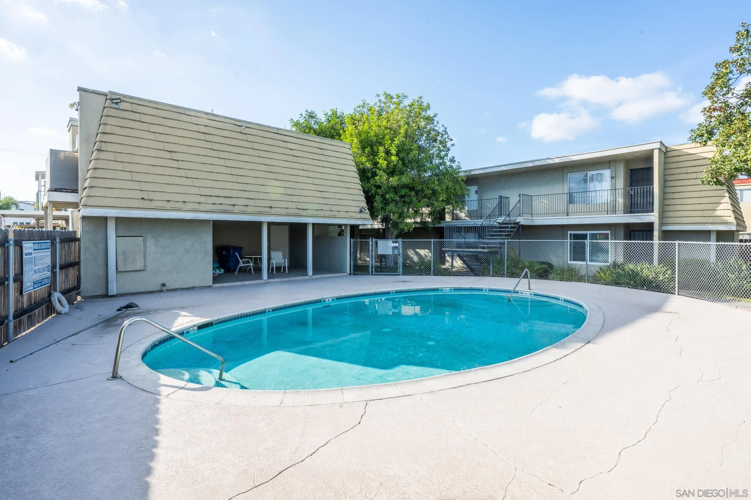 Photo #23: 260005842 Listing: Photo #23