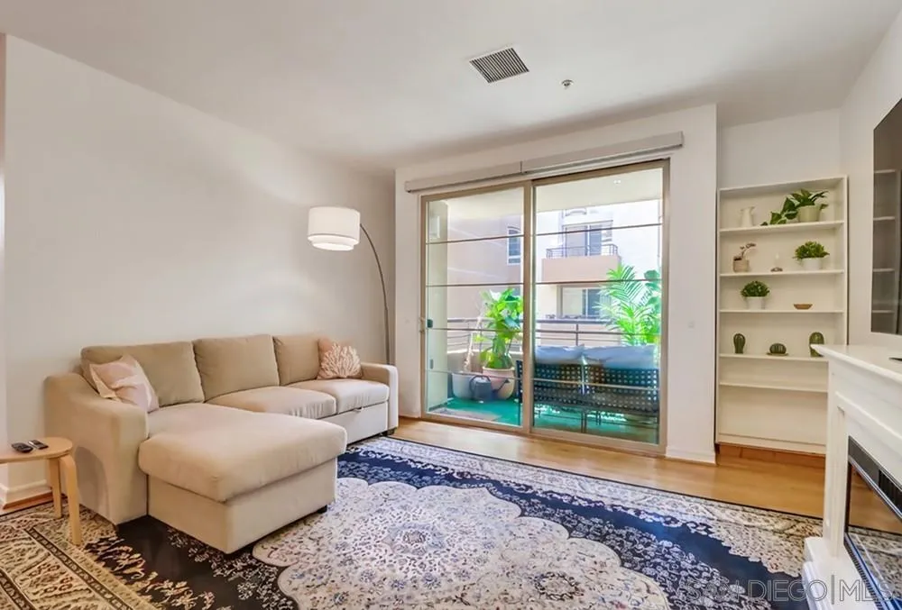 Photo #6: 260005844 Listing: Photo #6