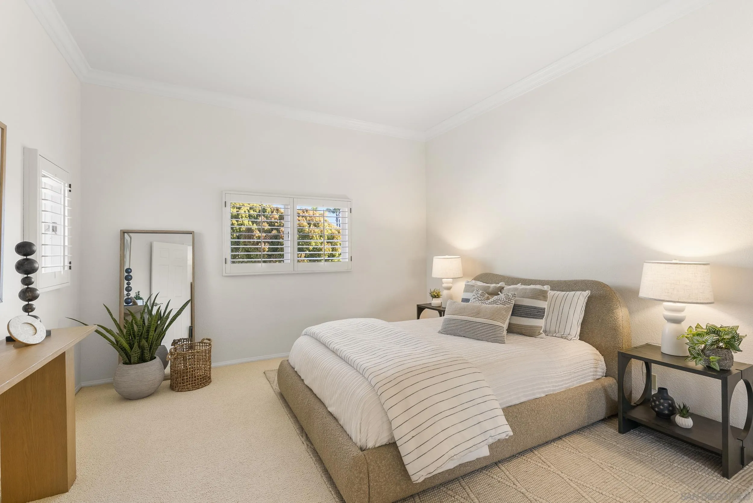 https://cdn.realtyfeed.com/cdn/127/260005845/557ad2cc717452e8cb021f73ac39363d.webp