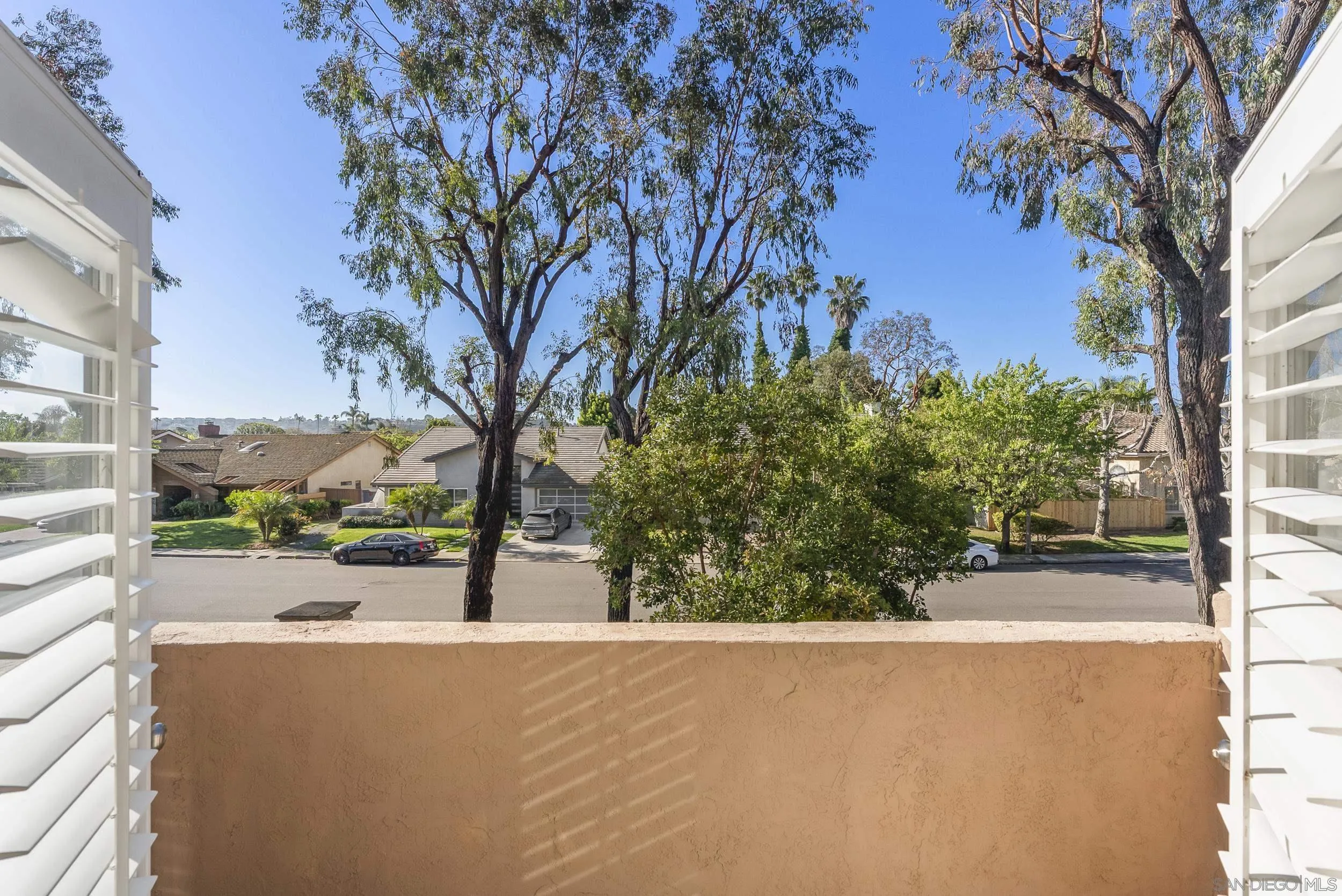 https://cdn.realtyfeed.com/cdn/127/260005845/8123a6dca94ba298f6b9433898f00298.webp