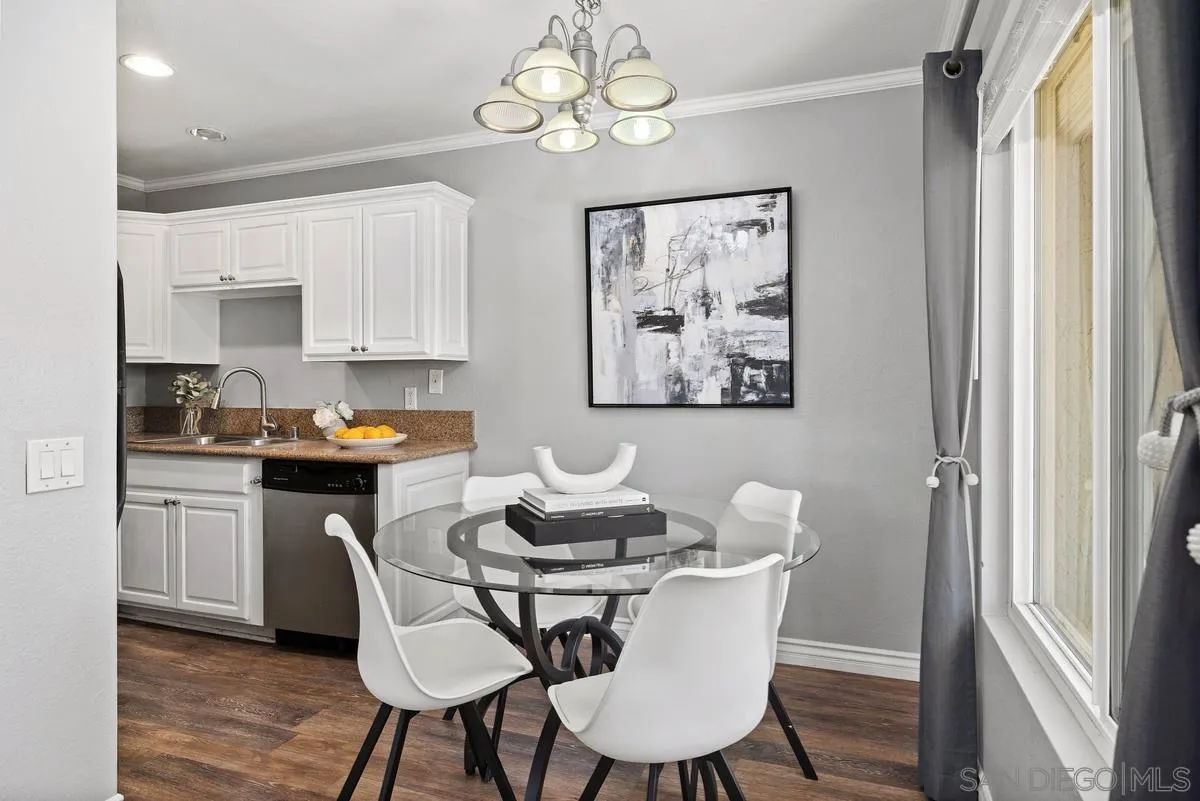 Photo #6: 260005847 Listing: Photo #6