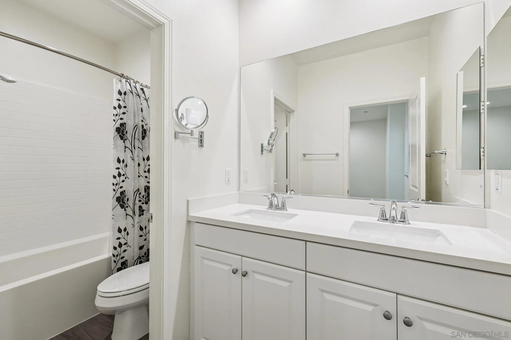 Photo #25: 260005848 Listing: Photo #25