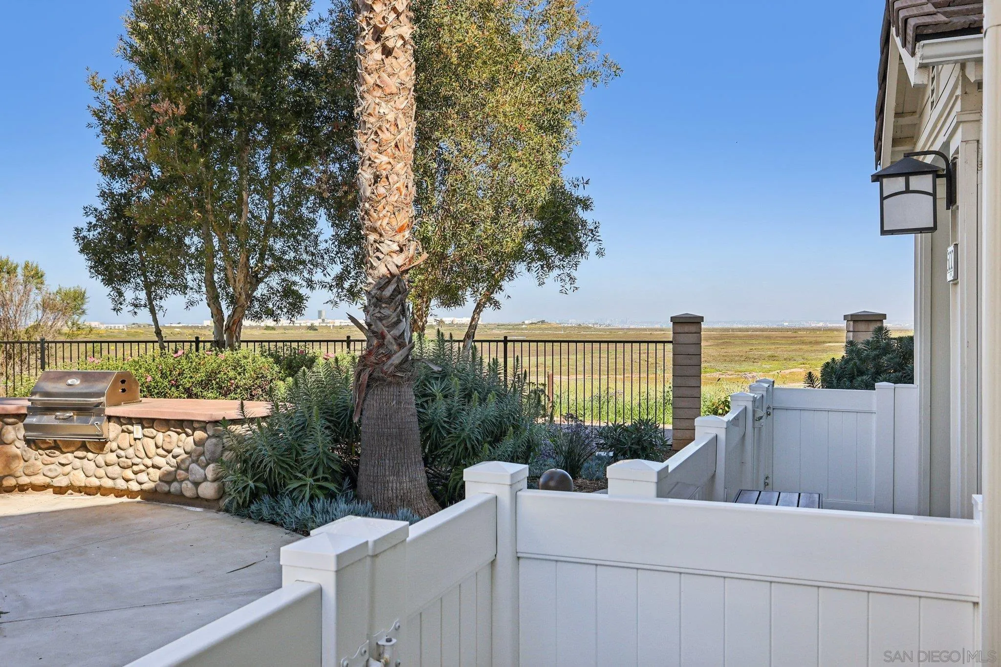 Photo #5: 260005848 Listing: Photo #5
