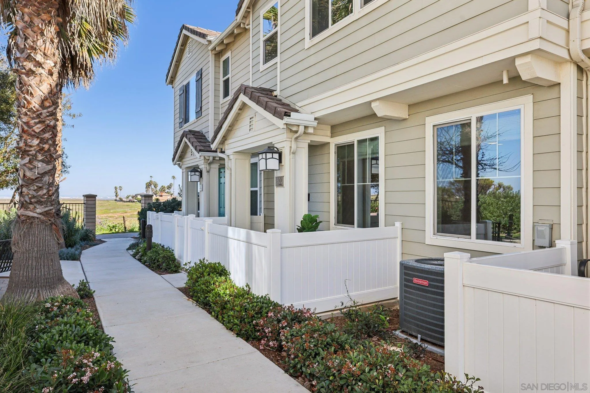 Photo #9: 260005848 Listing: Photo #9