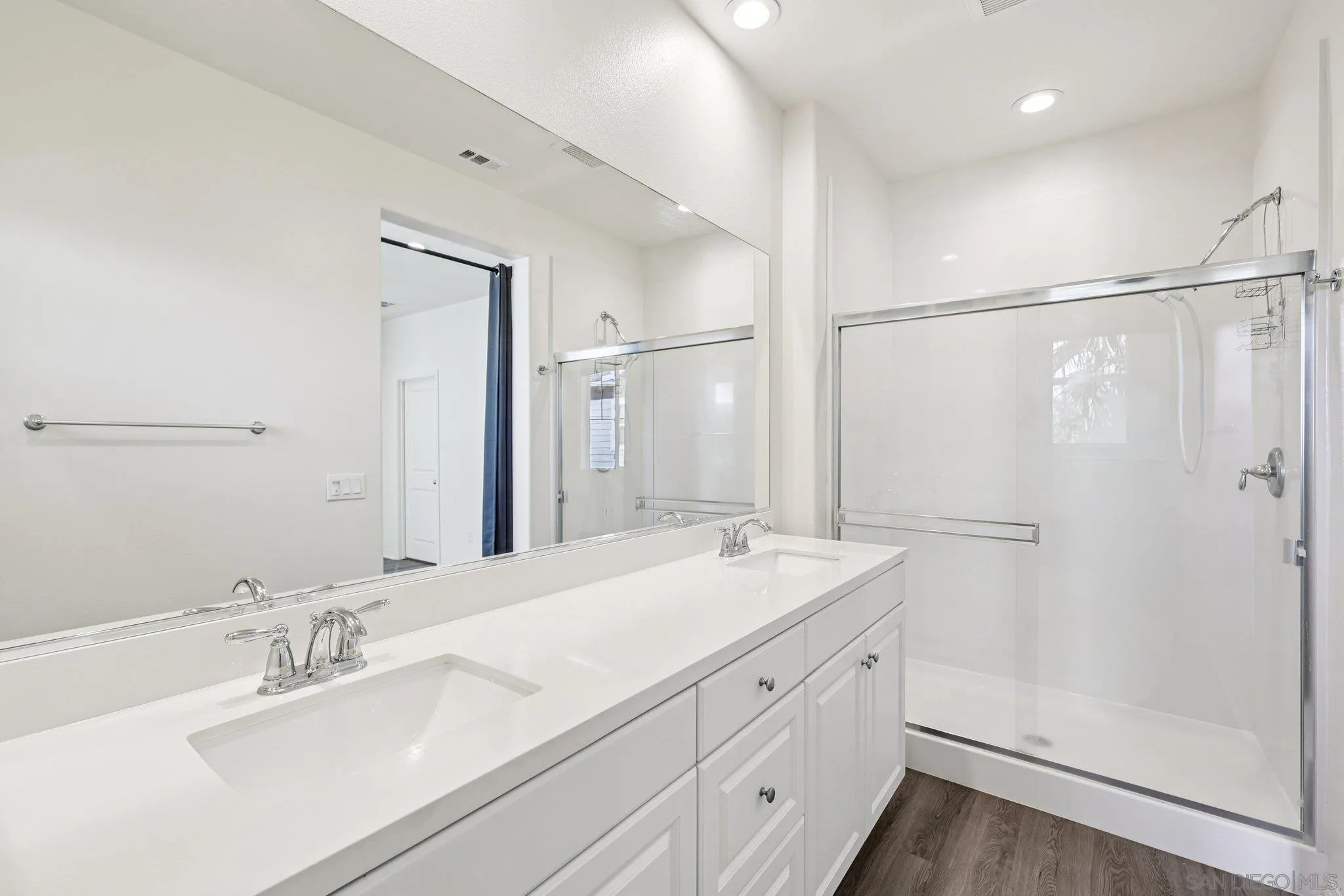 Photo #34: 260005848 Listing: Photo #34