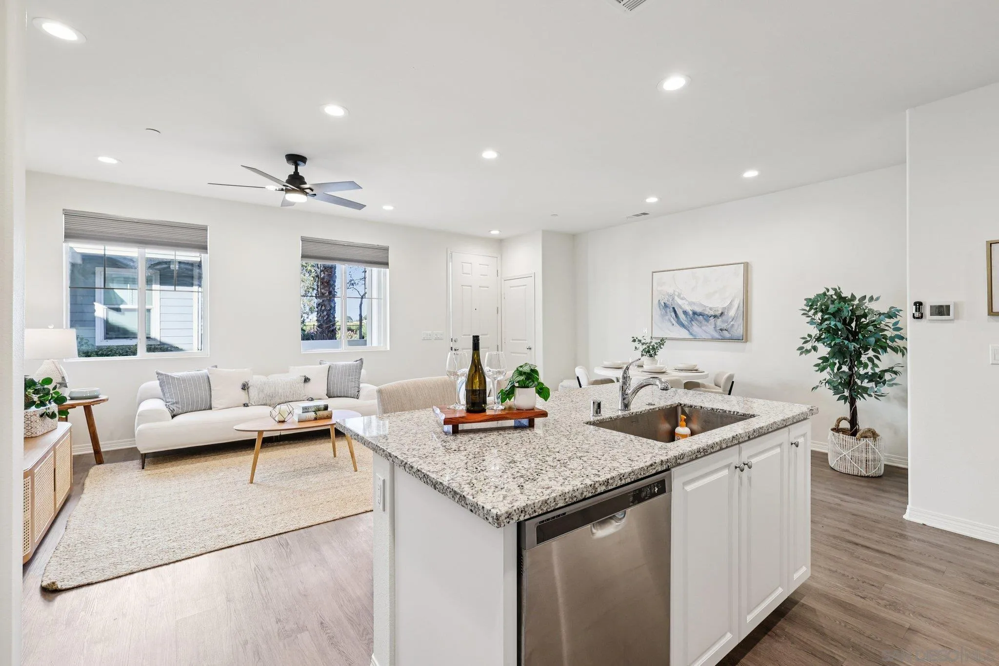 Photo #20: 260005848 Listing: Photo #20