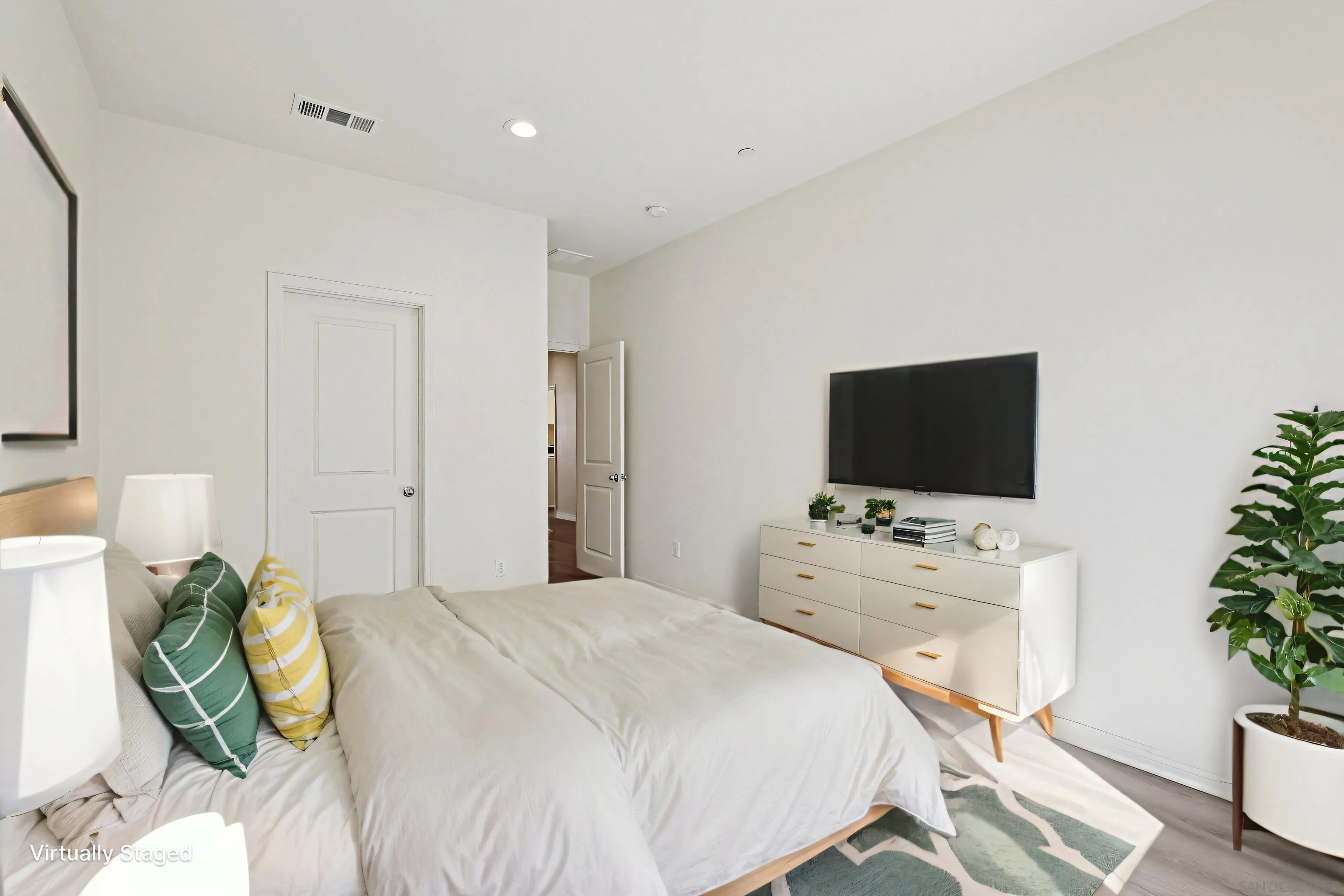 Photo #23: 260005848 Listing: Photo #23