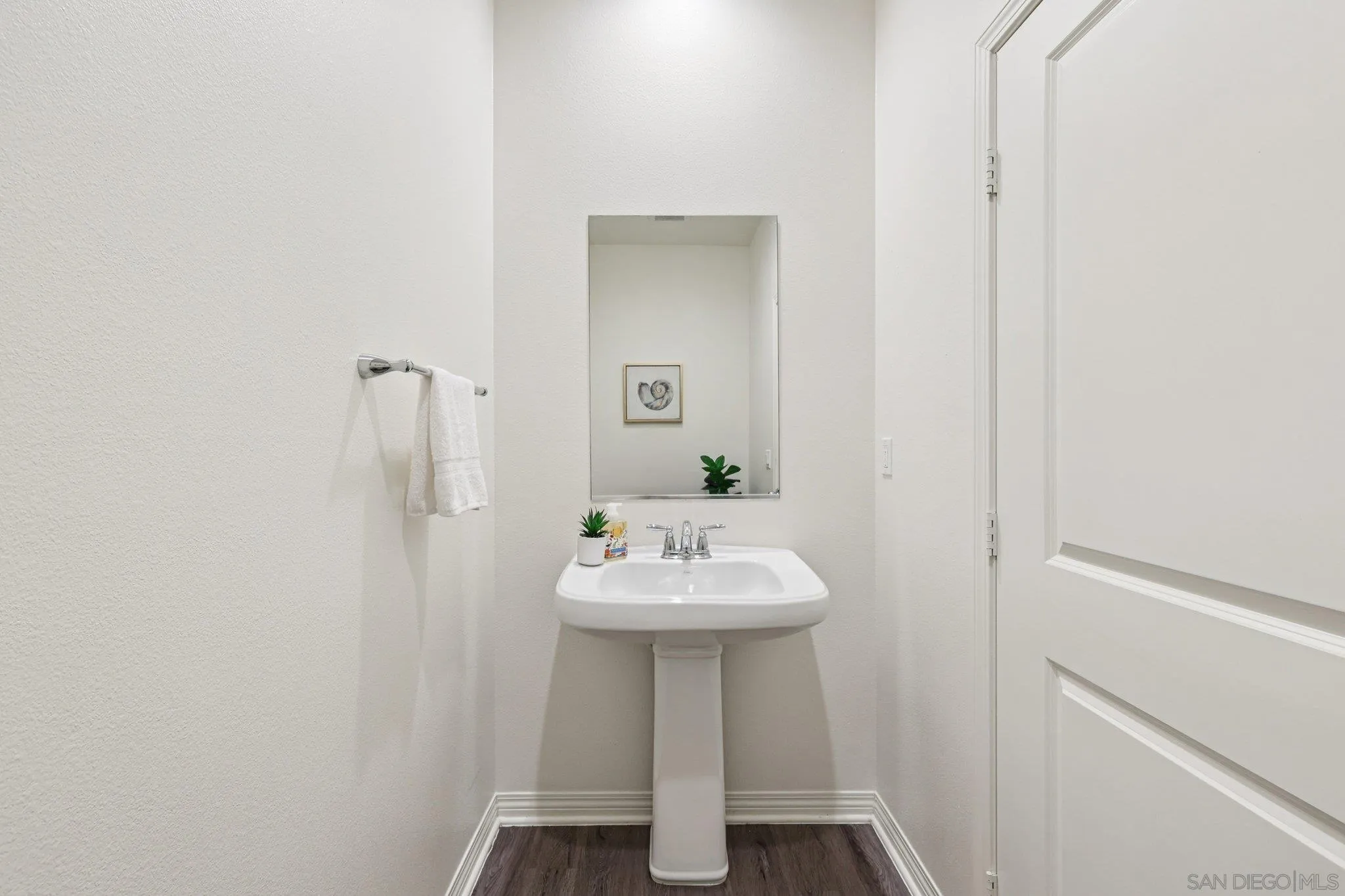 Photo #21: 260005848 Listing: Photo #21