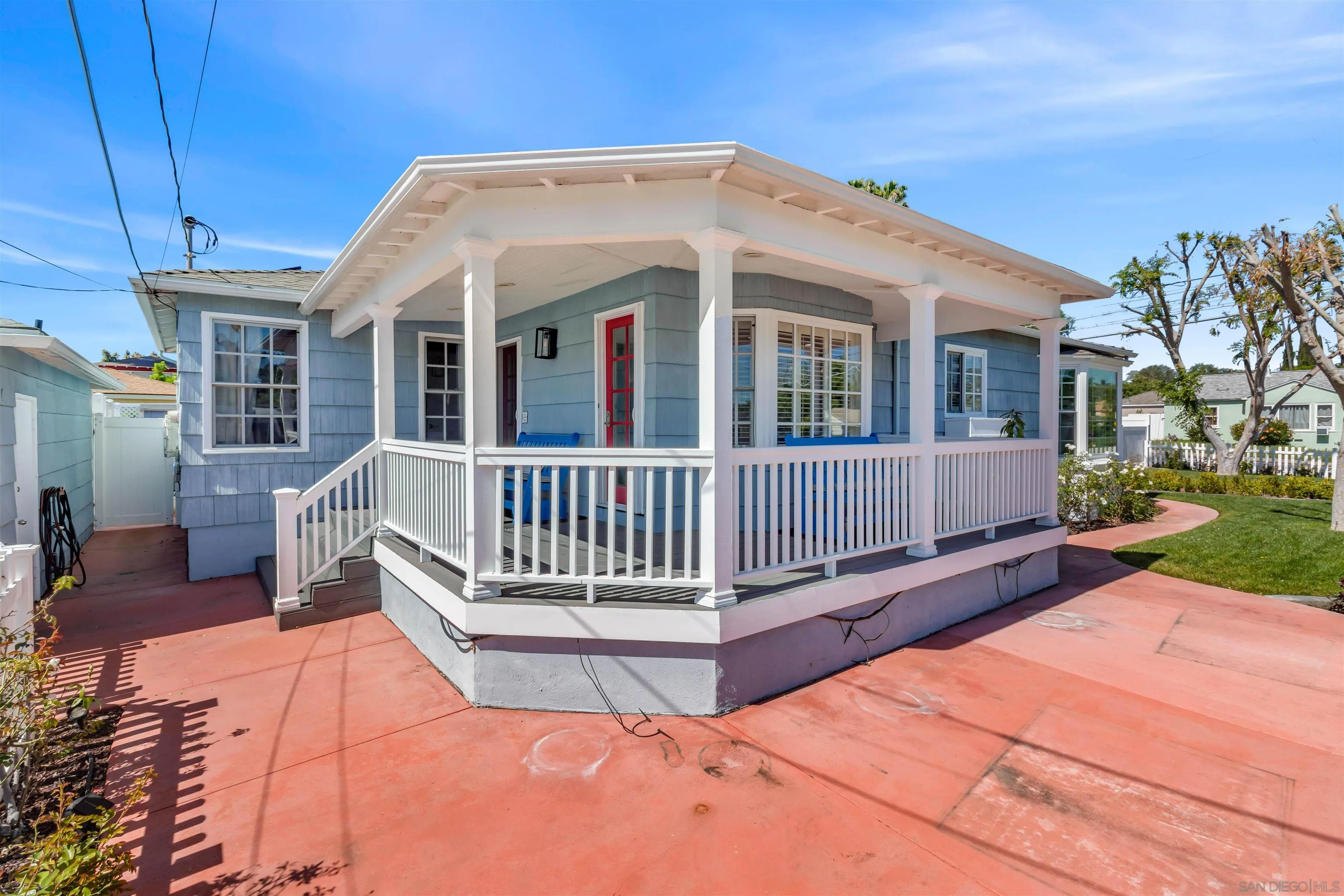 https://cdn.realtyfeed.com/cdn/127/260005853/f22dc569febb506f219708a17b4734cf.webp