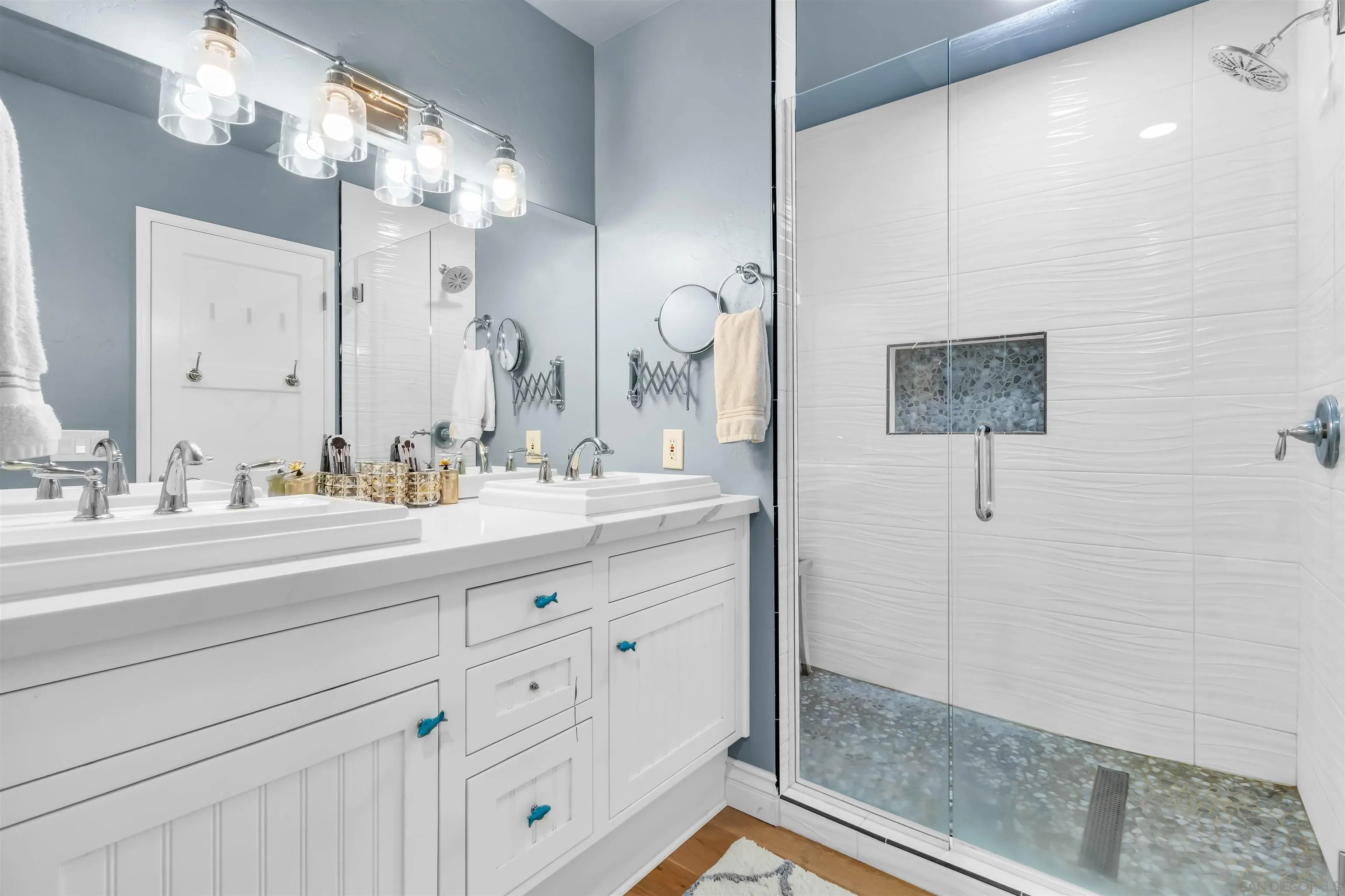 https://cdn.realtyfeed.com/cdn/127/260005853/fe346981739ed7b1bf1a7f416e5066df.webp