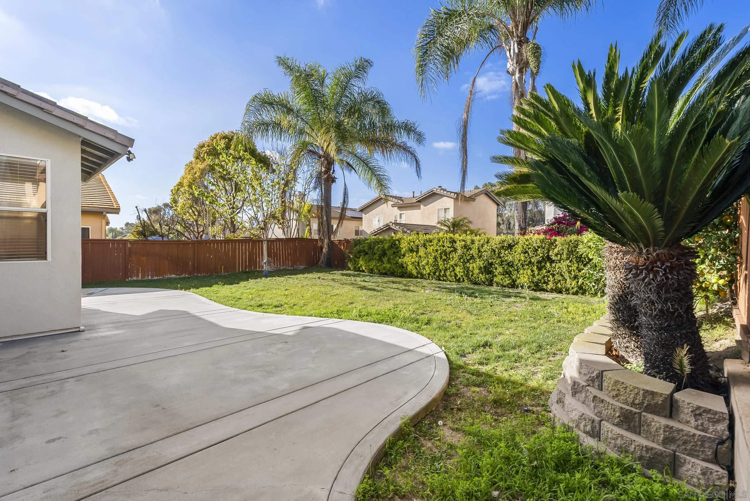 https://cdn.realtyfeed.com/cdn/127/260005856/480bfd36a60cae7bda1929eed766c6f7.webp