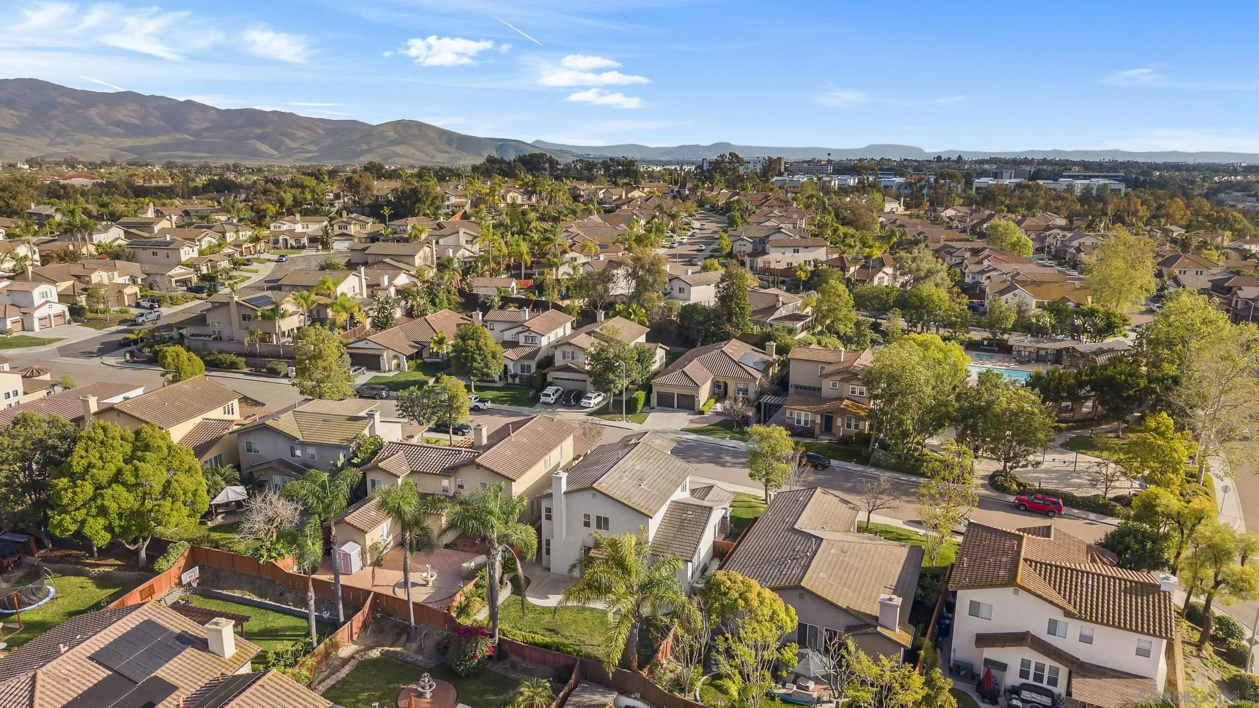 https://cdn.realtyfeed.com/cdn/127/260005856/9f14fdb6992120aca2e33b762397d51e.webp