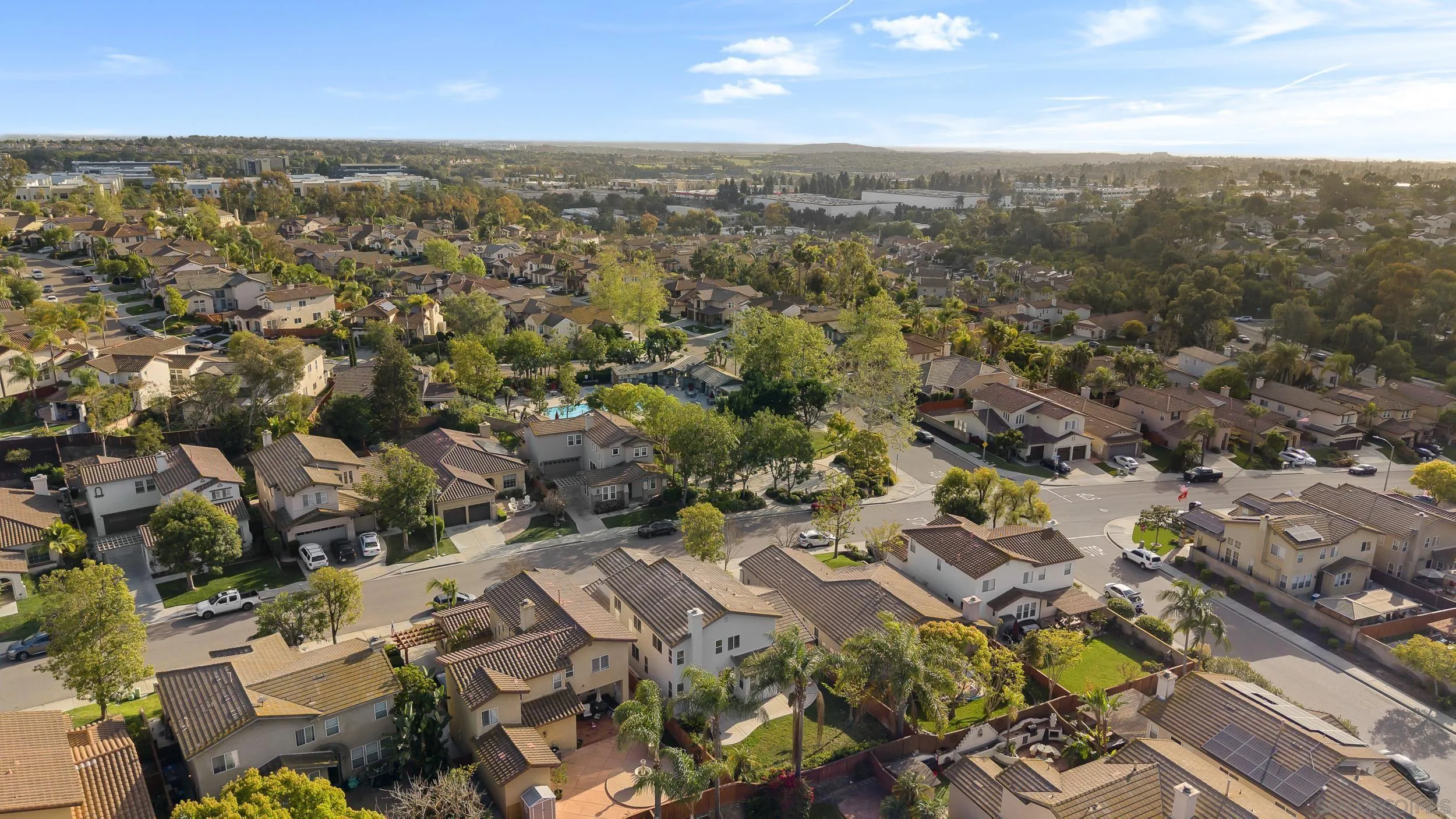 https://cdn.realtyfeed.com/cdn/127/260005856/f1c5263c230c2d665db8bd74f8ff4b5f.webp