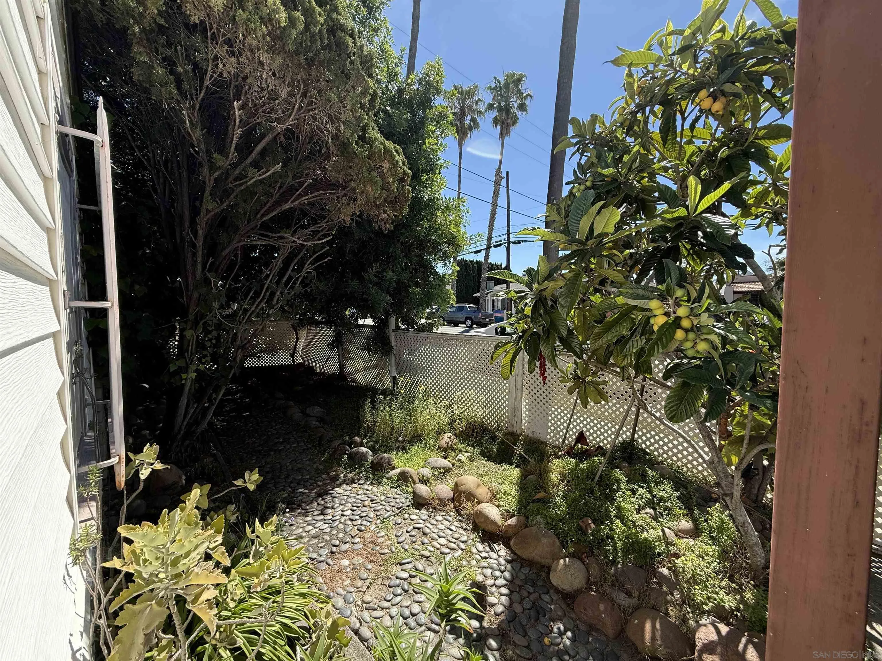 https://cdn.realtyfeed.com/cdn/127/260005857/3bc34f3e57a7db3294930211a2f618e7.webp