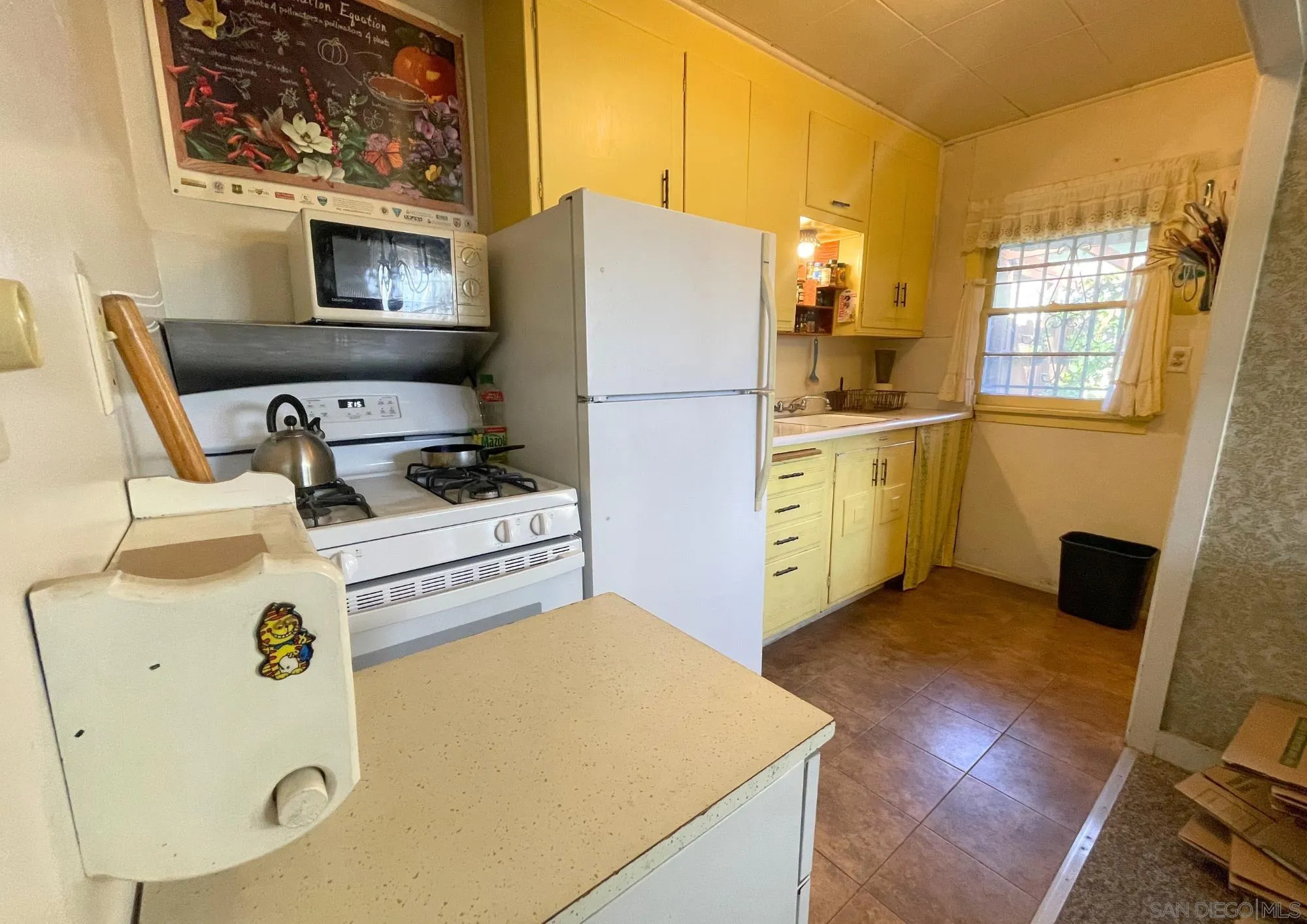 https://cdn.realtyfeed.com/cdn/127/260005857/b8c997e1b204e5c45c2c364e97f2954b.webp