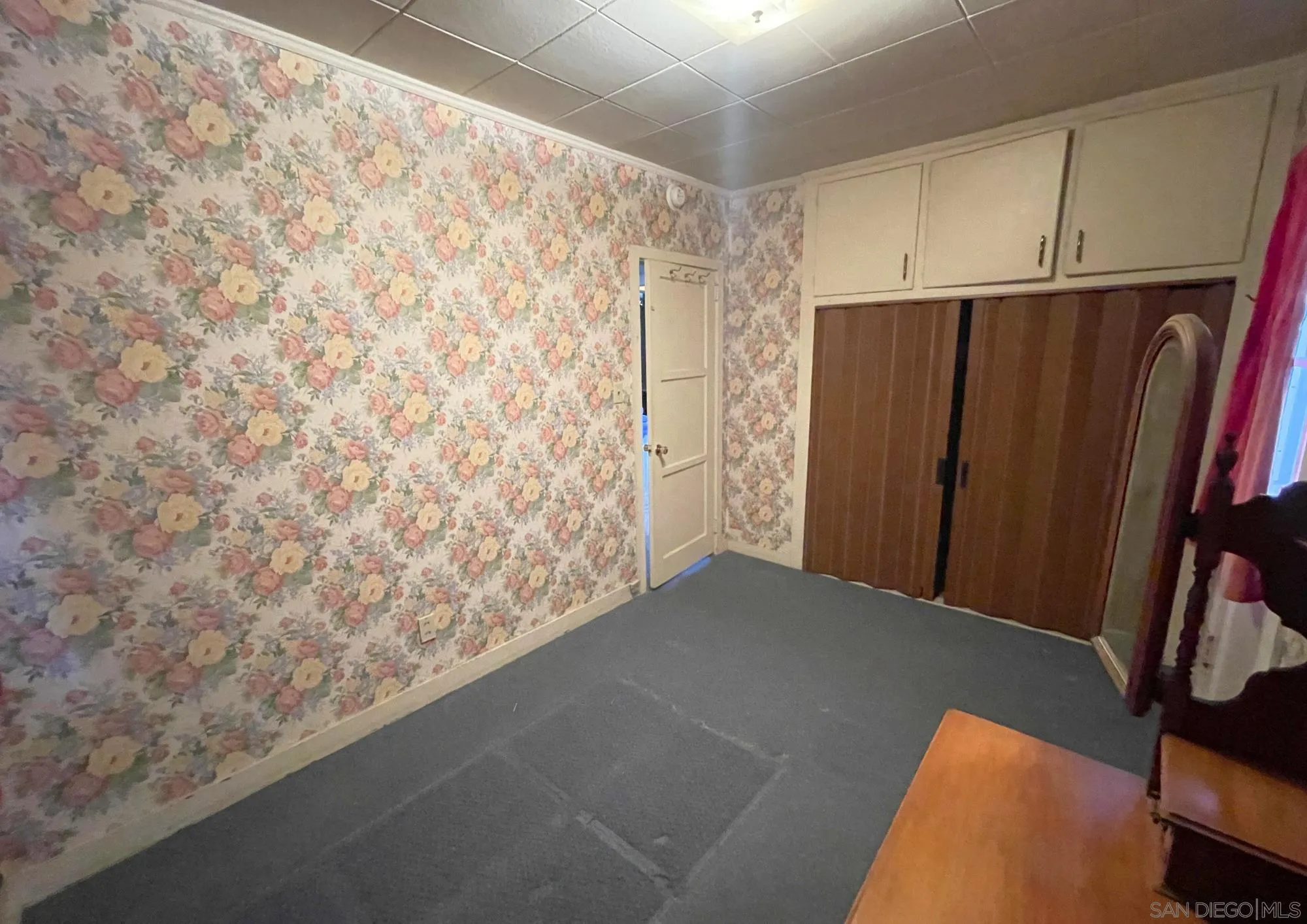 https://cdn.realtyfeed.com/cdn/127/260005857/d6ff976c825de1d5d387aa974d74dd17.webp
