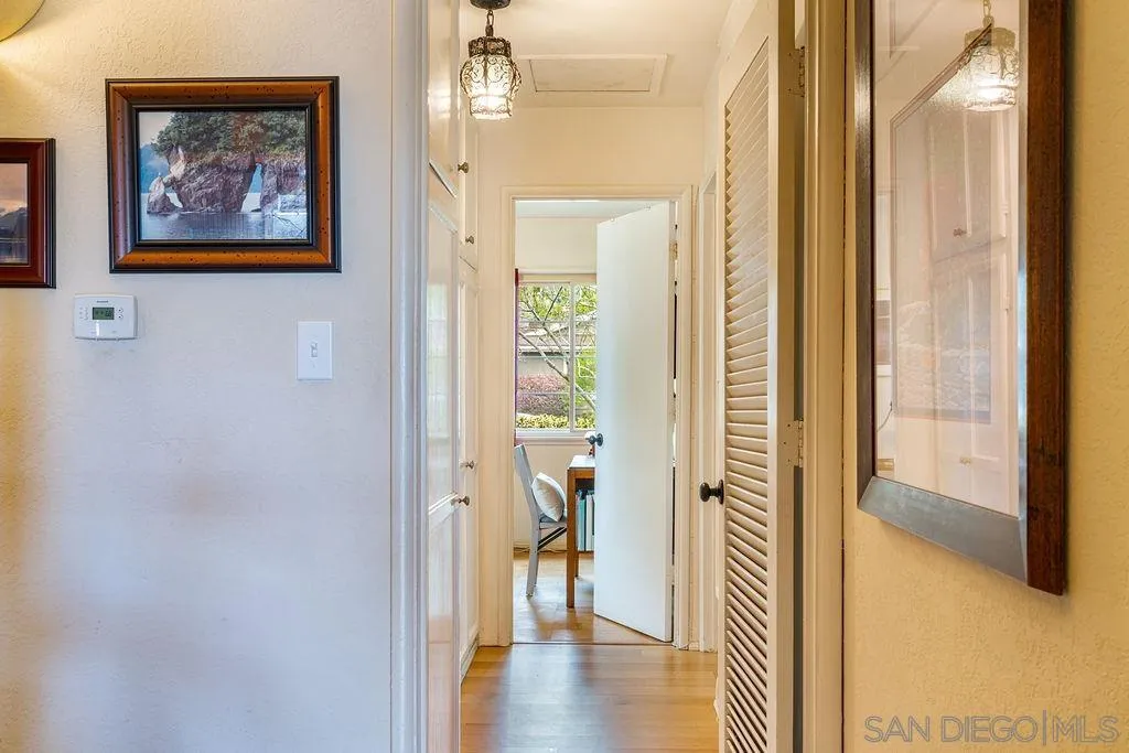 https://cdn.realtyfeed.com/cdn/127/260005859/ab9373808c4babc4faca0d5894caf173.webp