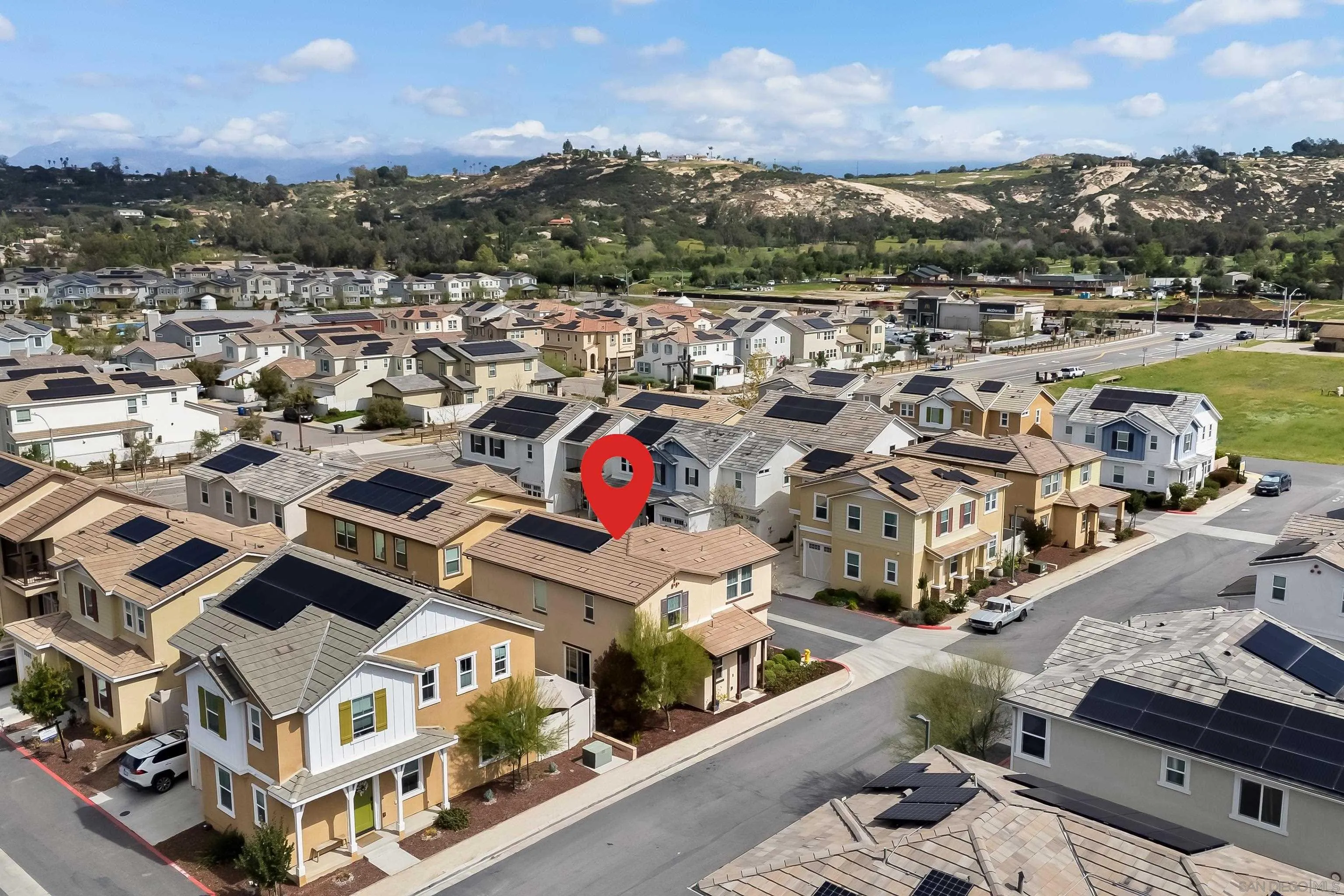 https://cdn.realtyfeed.com/cdn/127/260005860/81690691662bd97b5a154d0865b2cdf0.webp