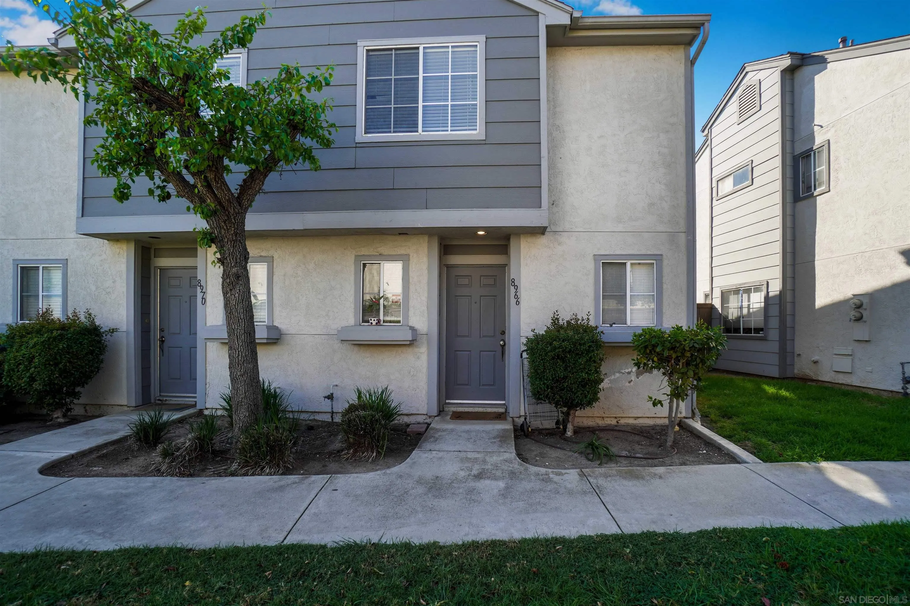 https://cdn.realtyfeed.com/cdn/127/260005869/521d355e5af9a735fa4af3998877868c.webp