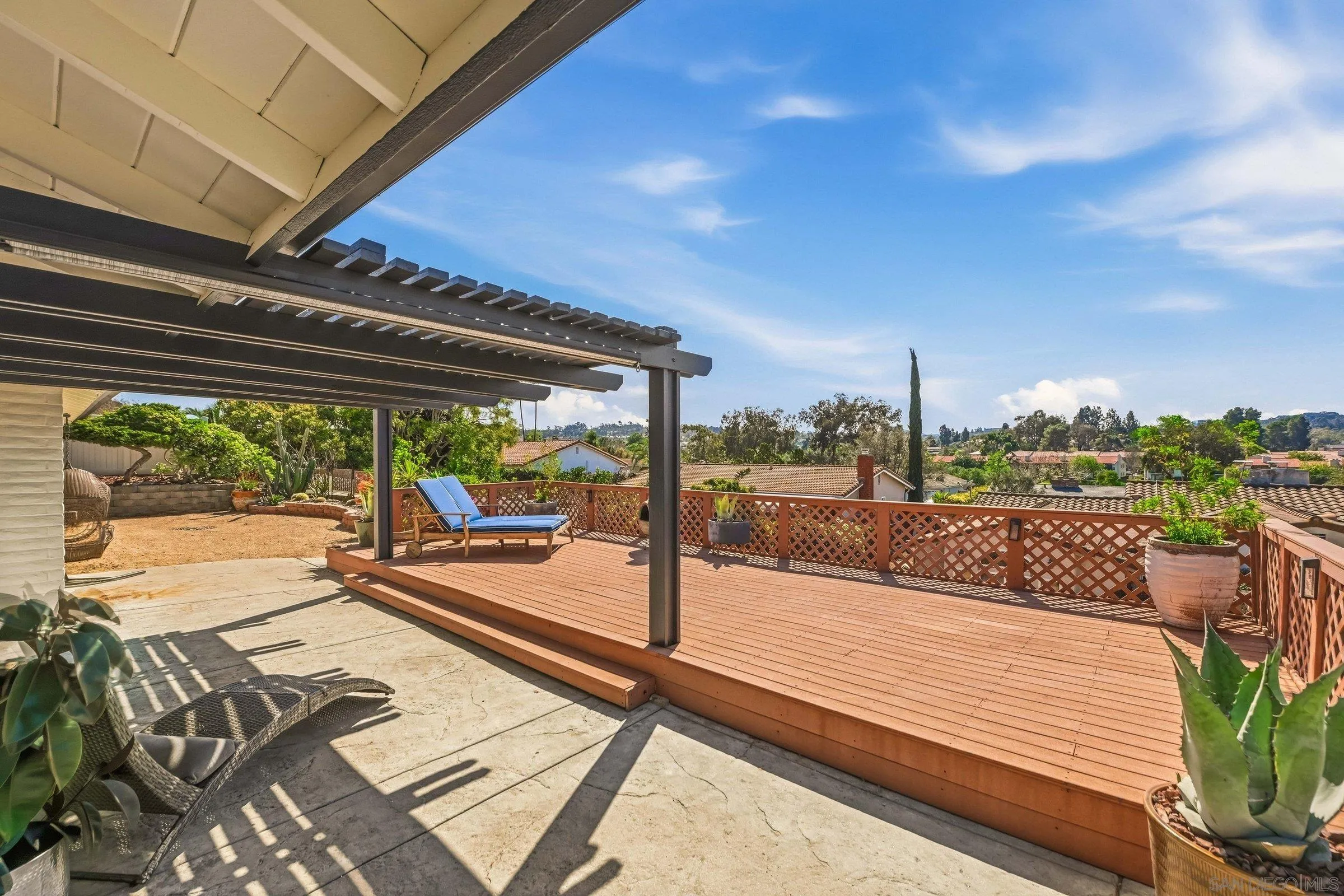 https://cdn.realtyfeed.com/cdn/127/260005876/201b14c43850550175c691fdb9038f41.webp