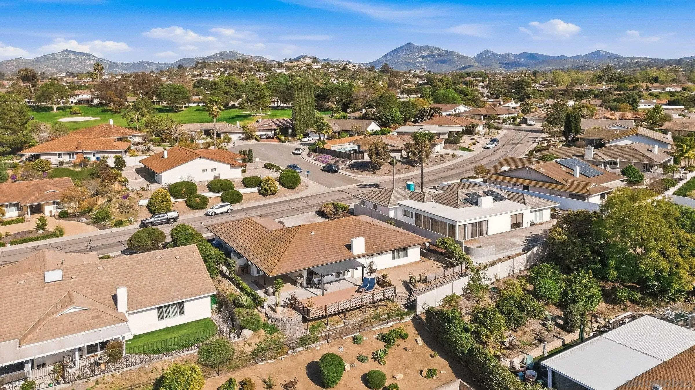 https://cdn.realtyfeed.com/cdn/127/260005876/496cacd405815a8048485c966d395d7f.webp