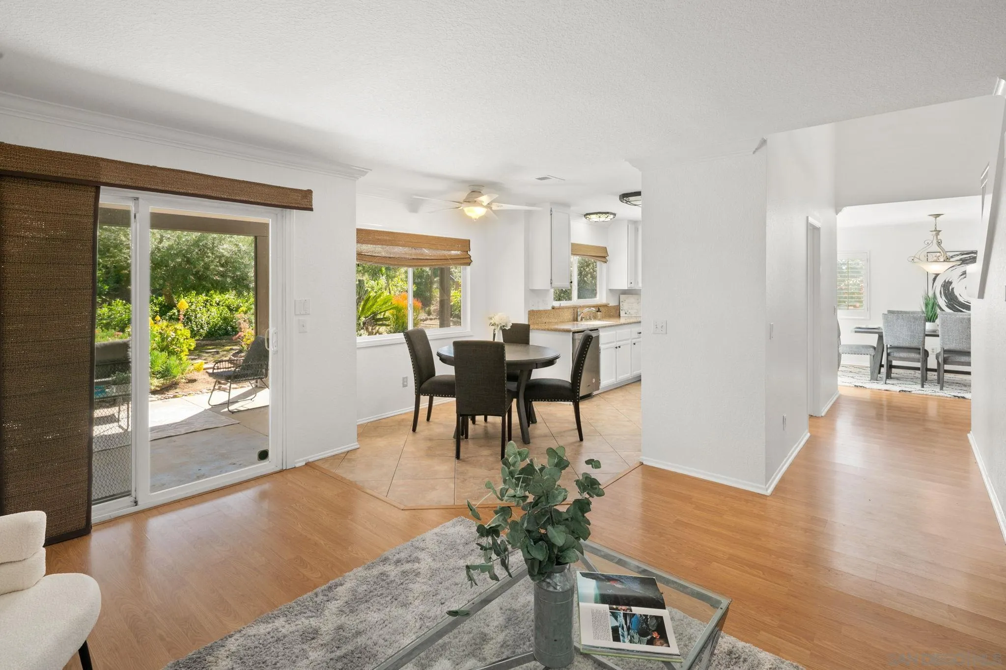 https://cdn.realtyfeed.com/cdn/127/260005887/4173545be83cc581cc301456228ae99b.webp