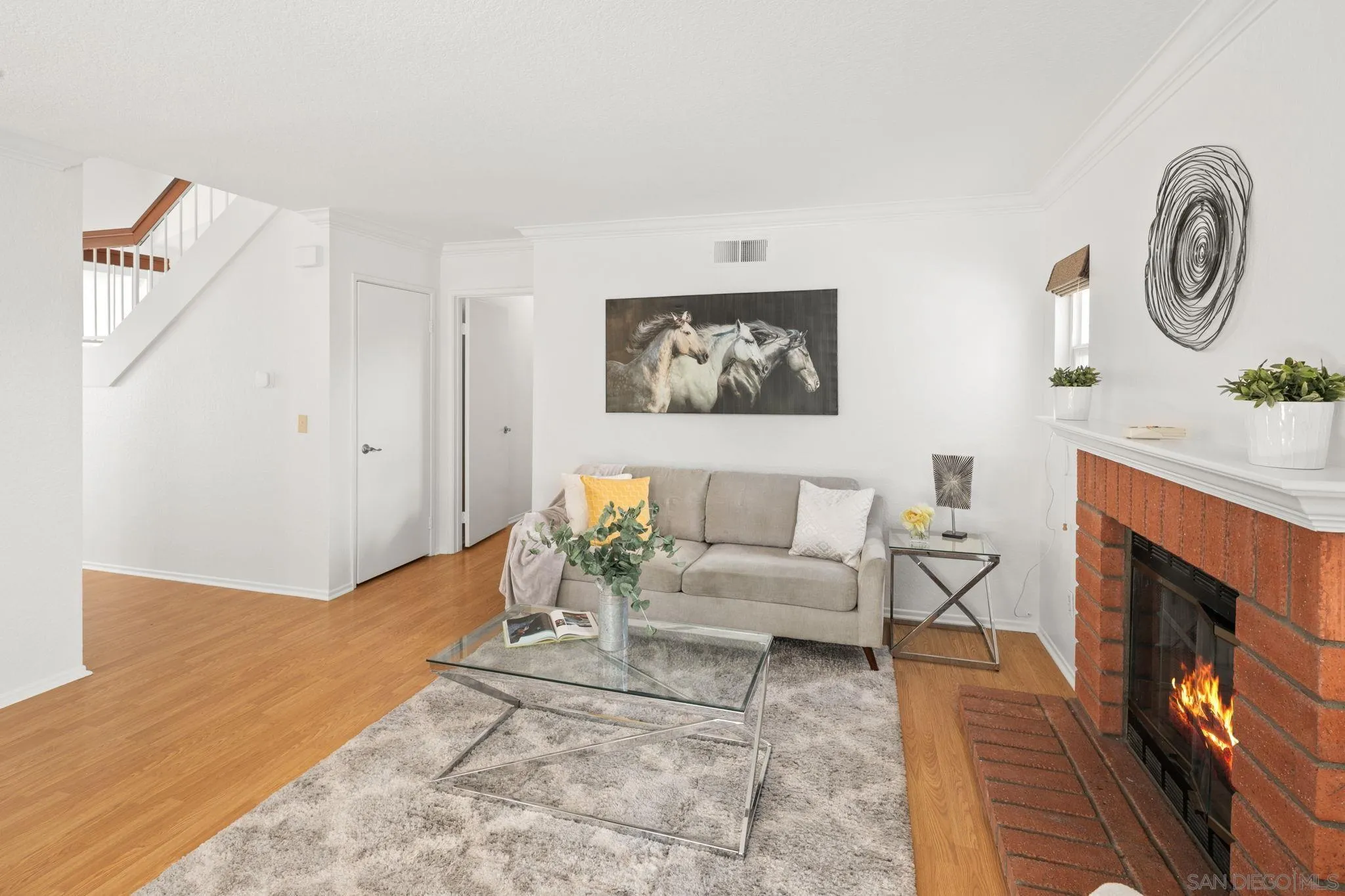 https://cdn.realtyfeed.com/cdn/127/260005887/b137f0dfd557ce4a1a2e7d473ae55d5e.webp