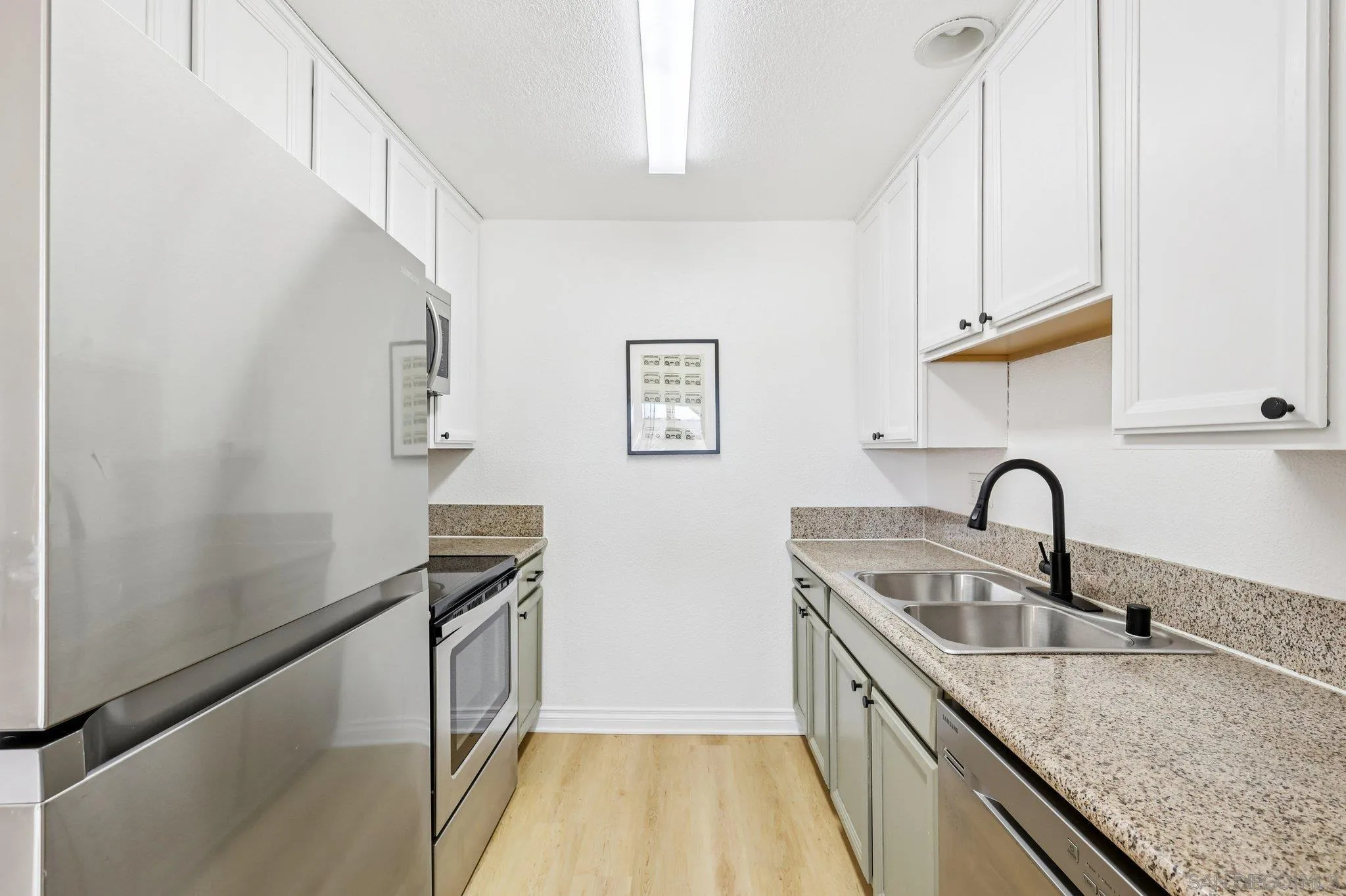 Photo #14: 260005888 Listing: Photo #14