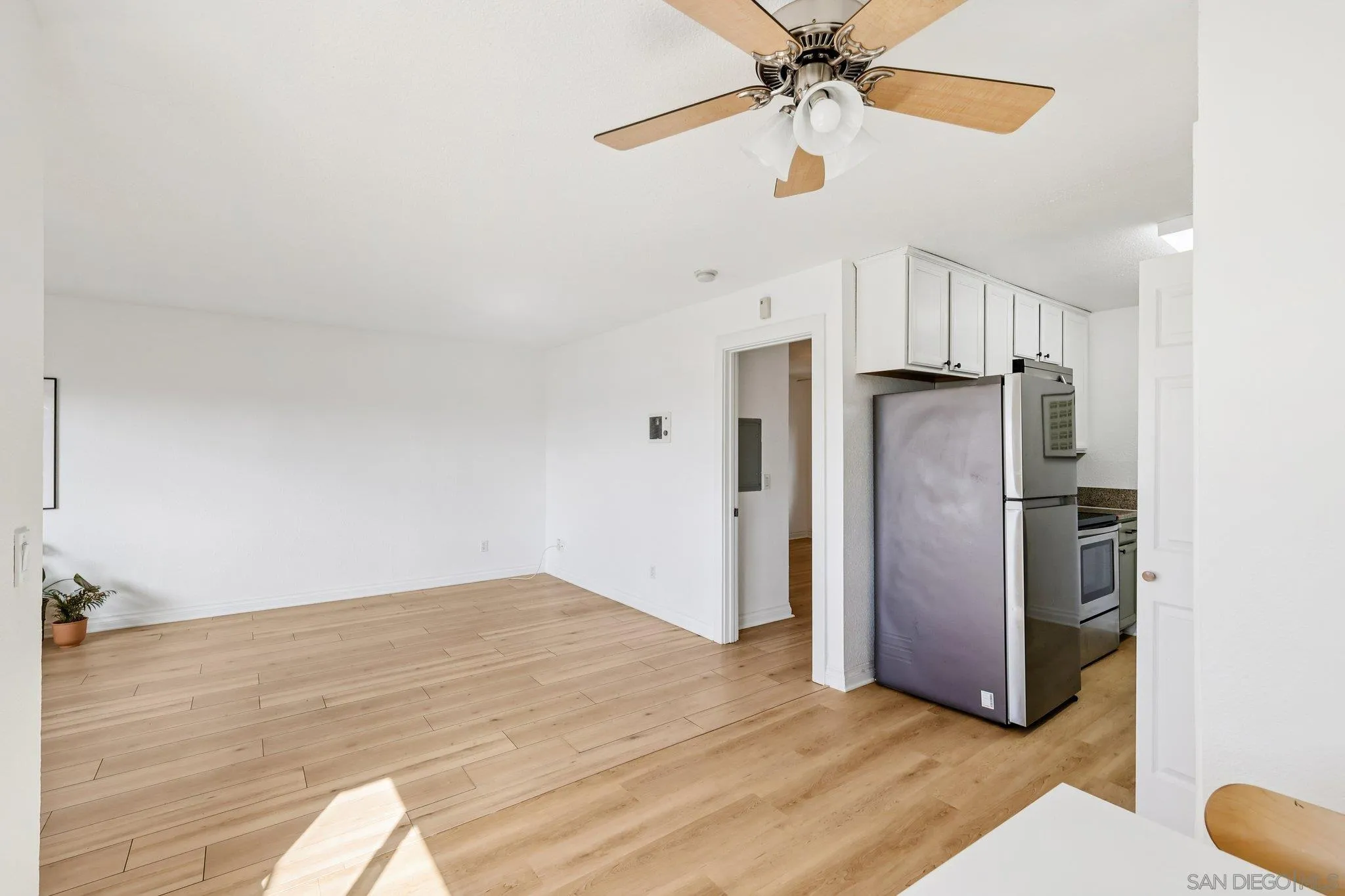 Photo #12: 260005888 Listing: Photo #12