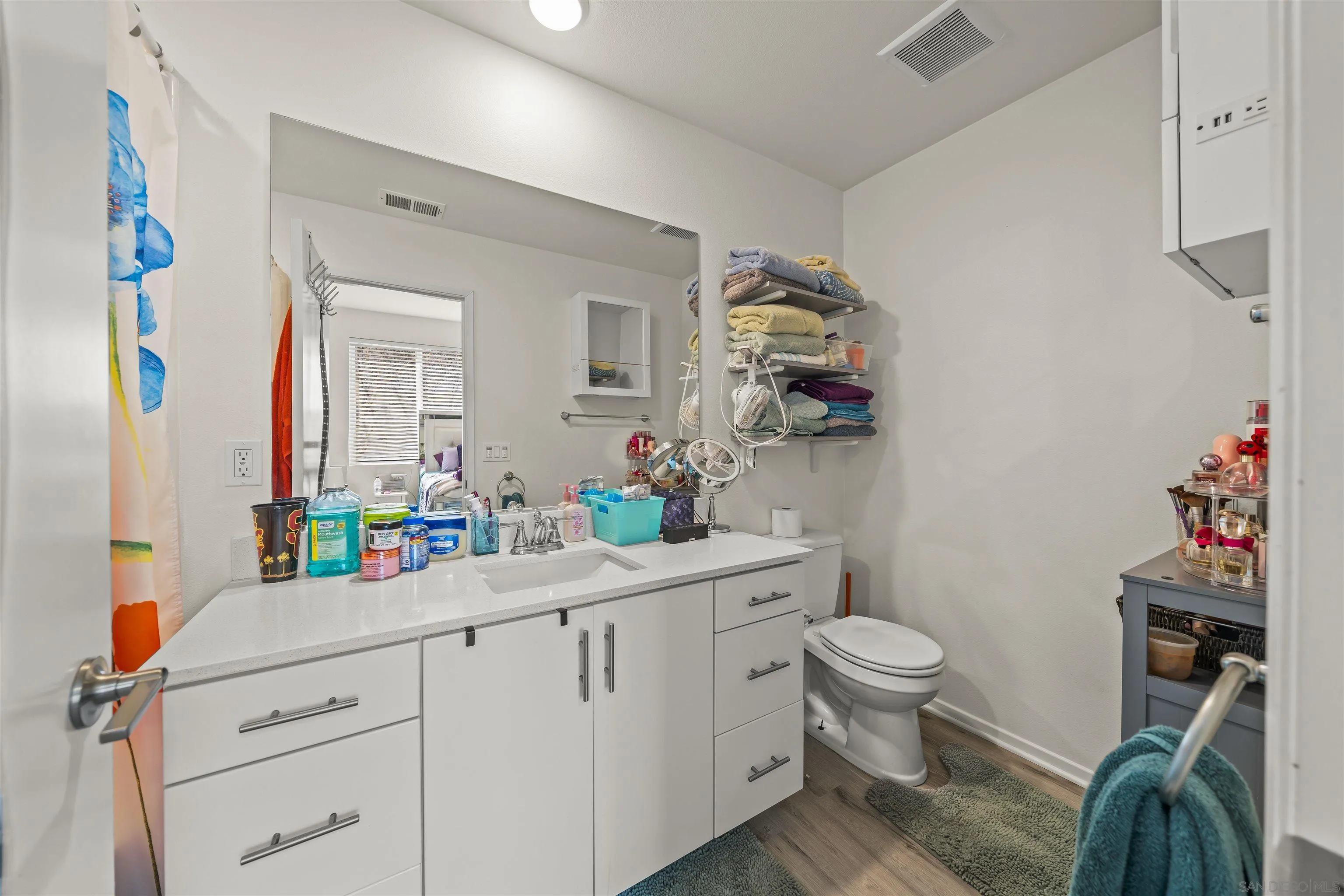 Photo #6: 260005889 Listing: Photo #6