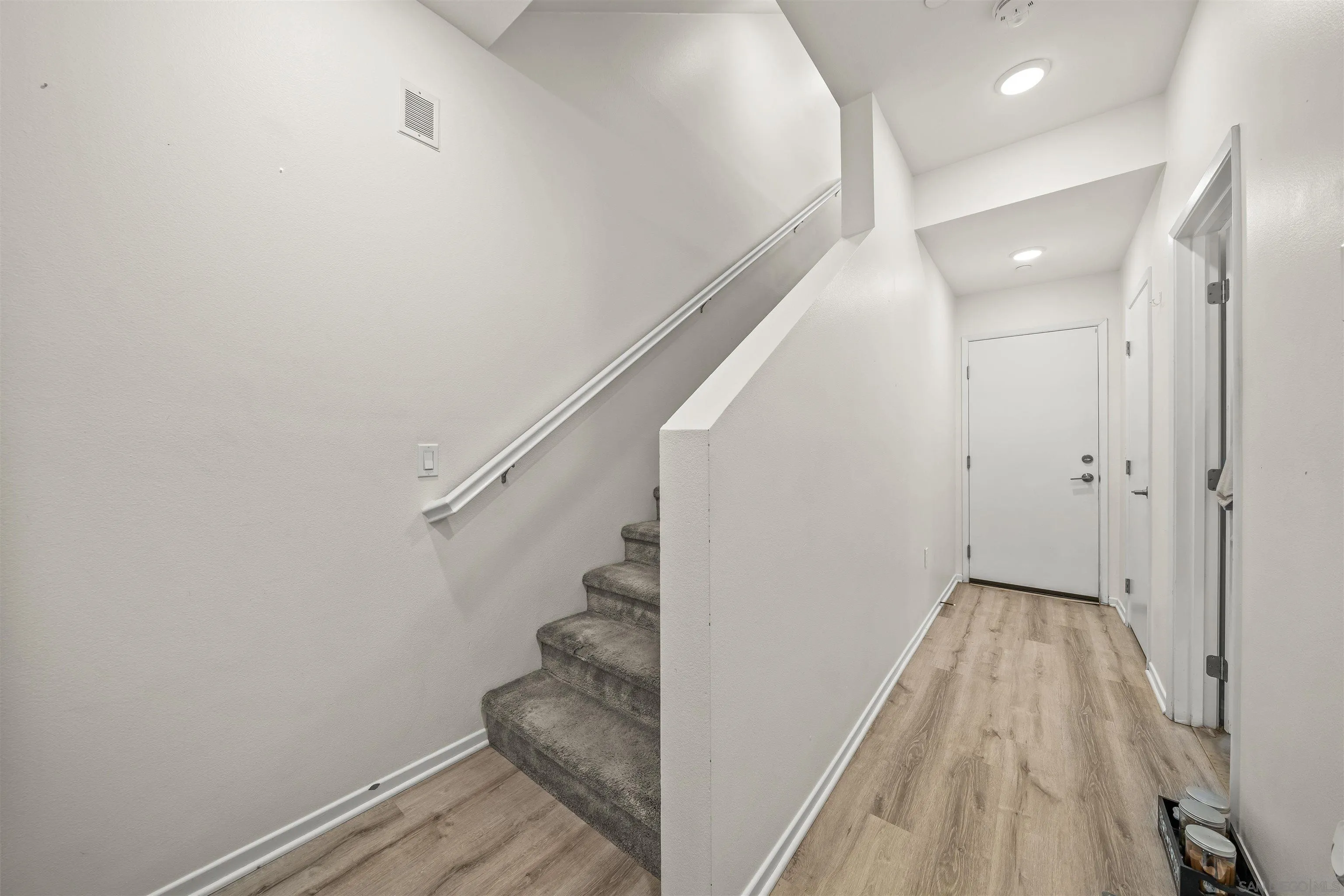 Photo #7: 260005889 Listing: Photo #7
