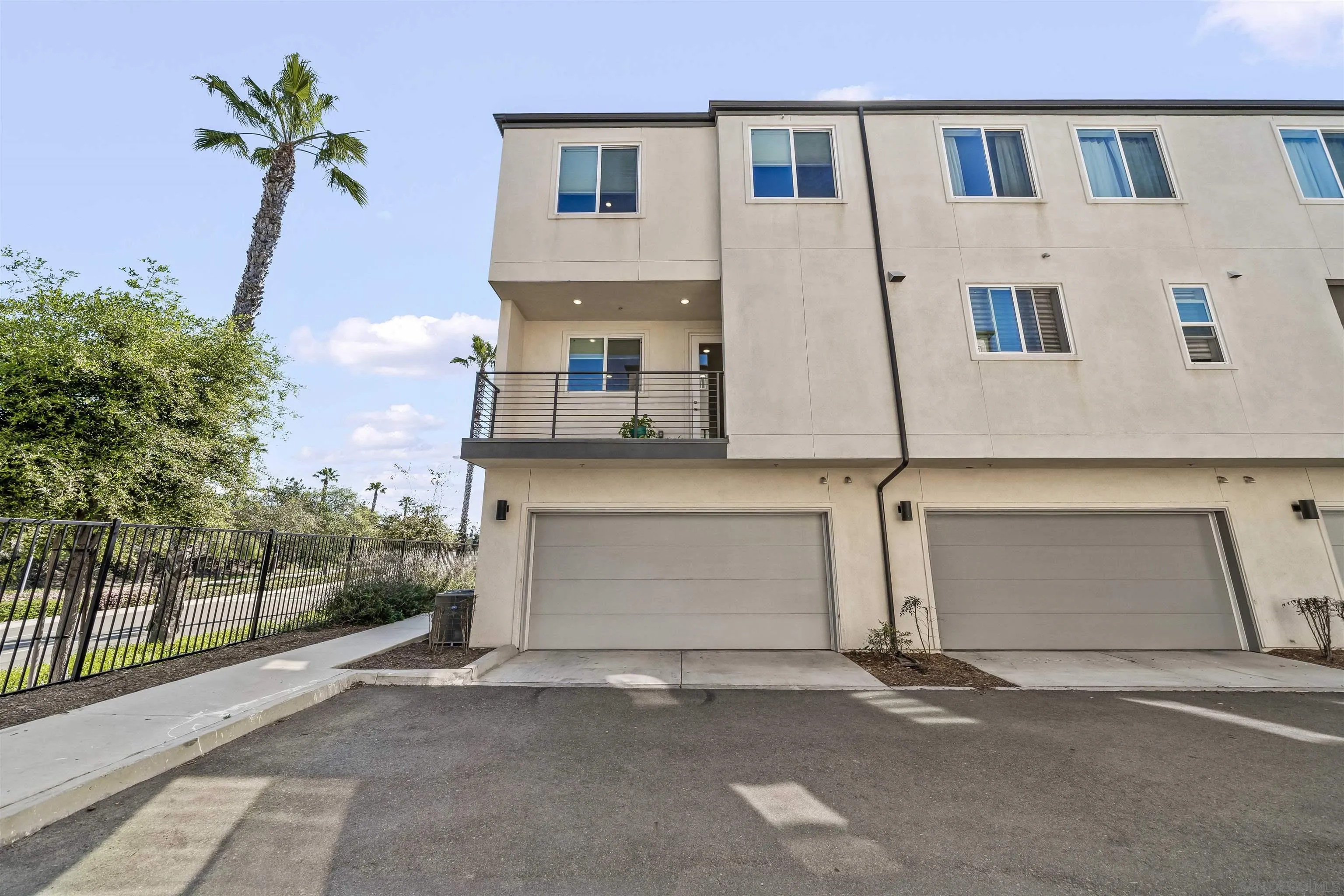 Photo #33: 260005889 Listing: Photo #33