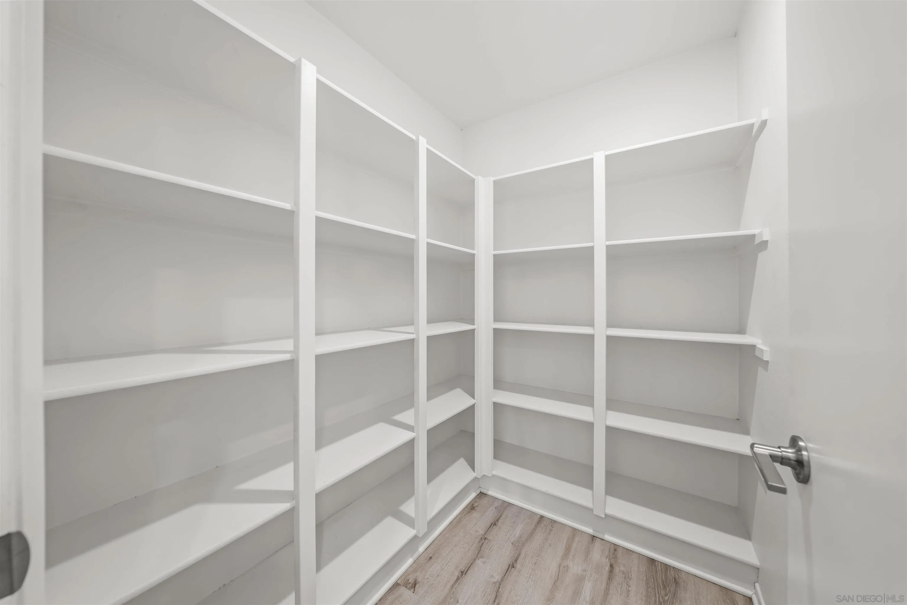 Photo #18: 260005889 Listing: Photo #18