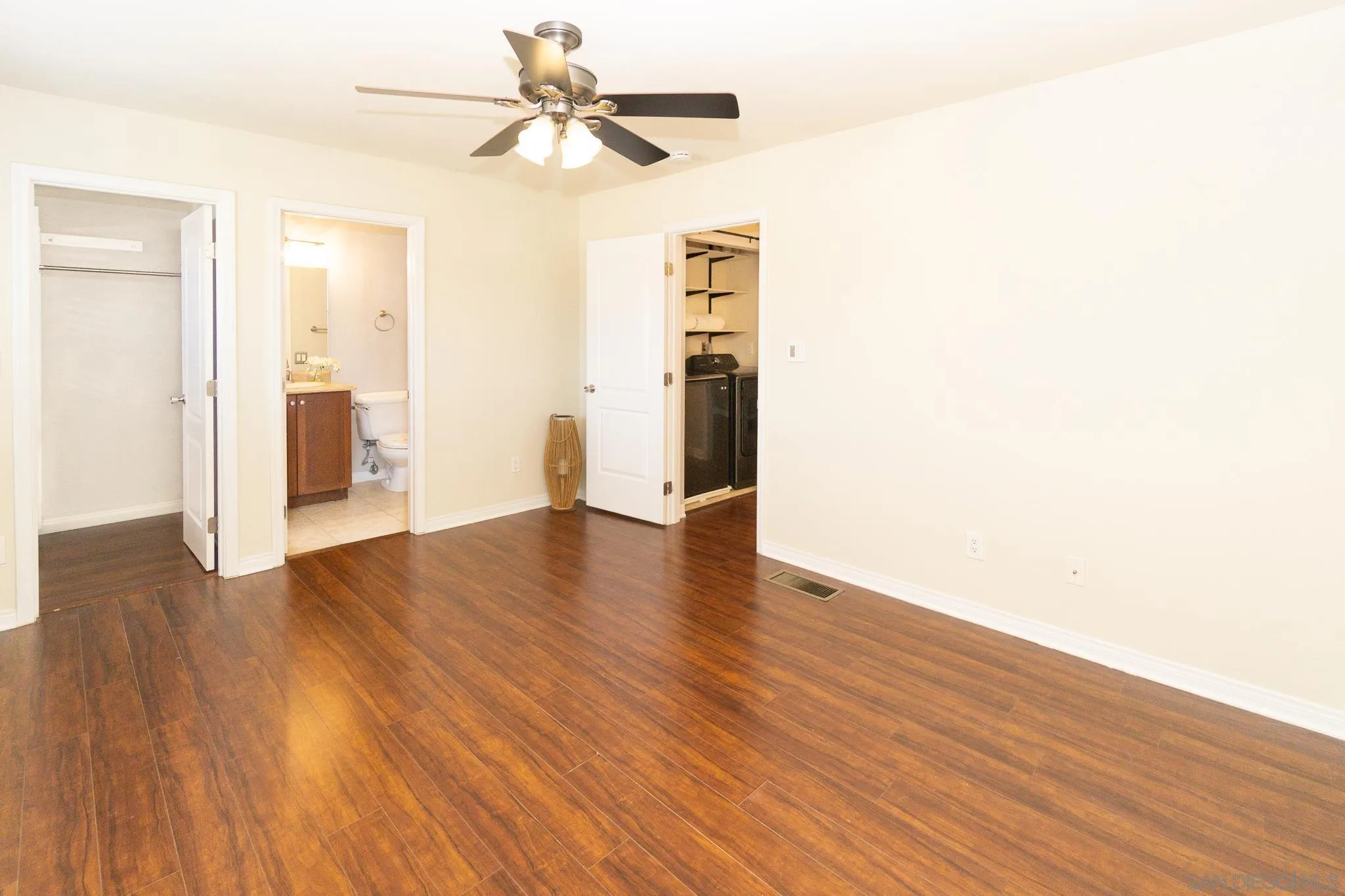 Photo #26: 260005892 Listing: Photo #26