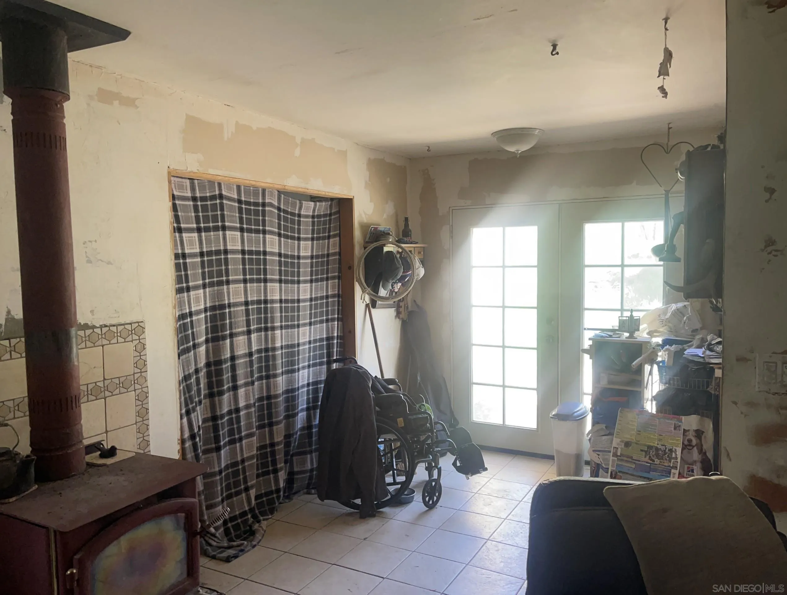 https://cdn.realtyfeed.com/cdn/127/260005893/c2327132fb512dbe05473992c97735c3.webp