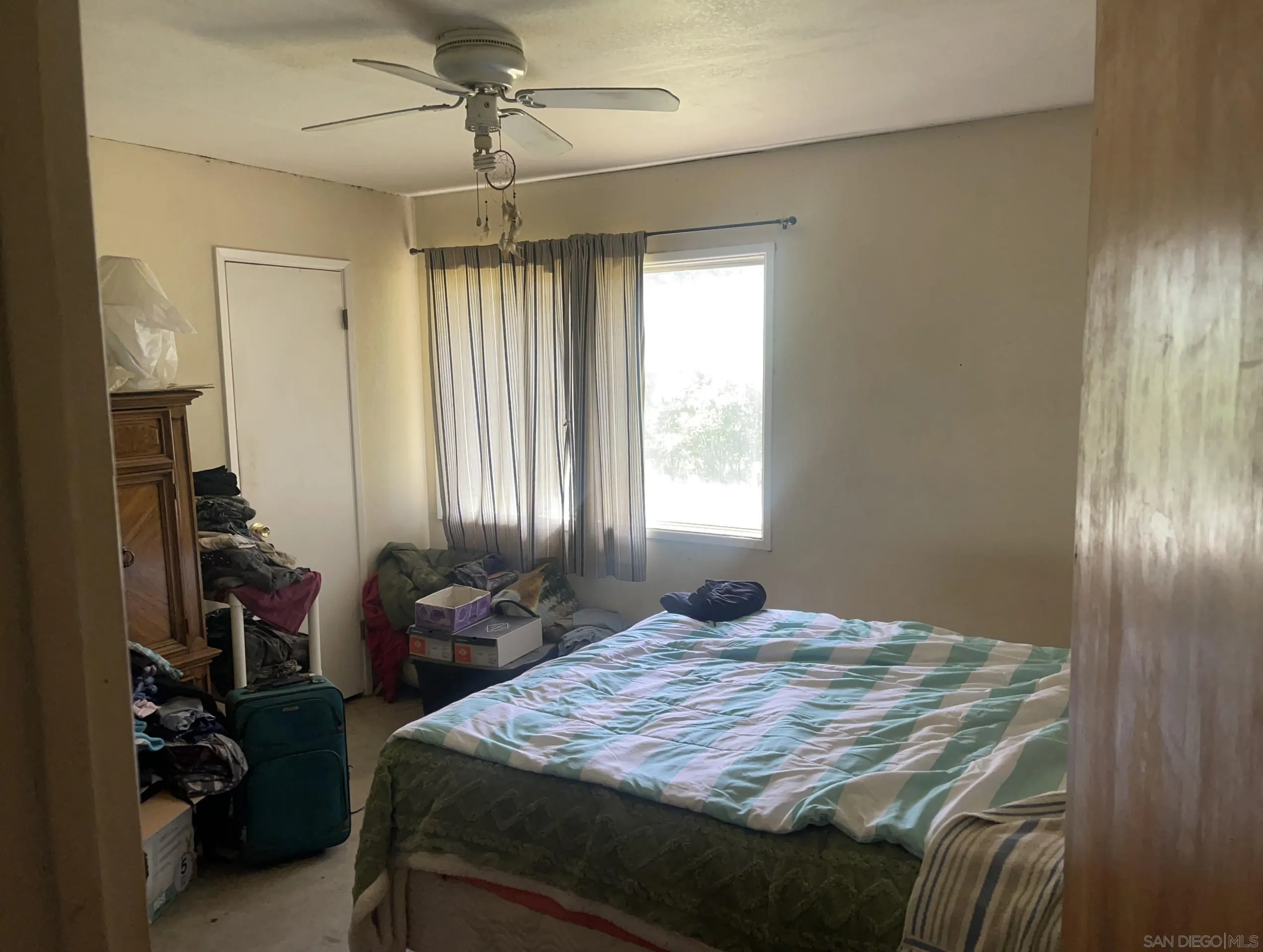 https://cdn.realtyfeed.com/cdn/127/260005893/f403f63a7336880d0ae22c214da49023.webp