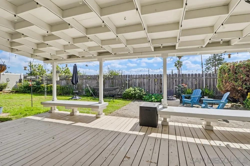 https://cdn.realtyfeed.com/cdn/127/260005895/05c11c33a788eb43a2e75a1c489ae1ab.webp