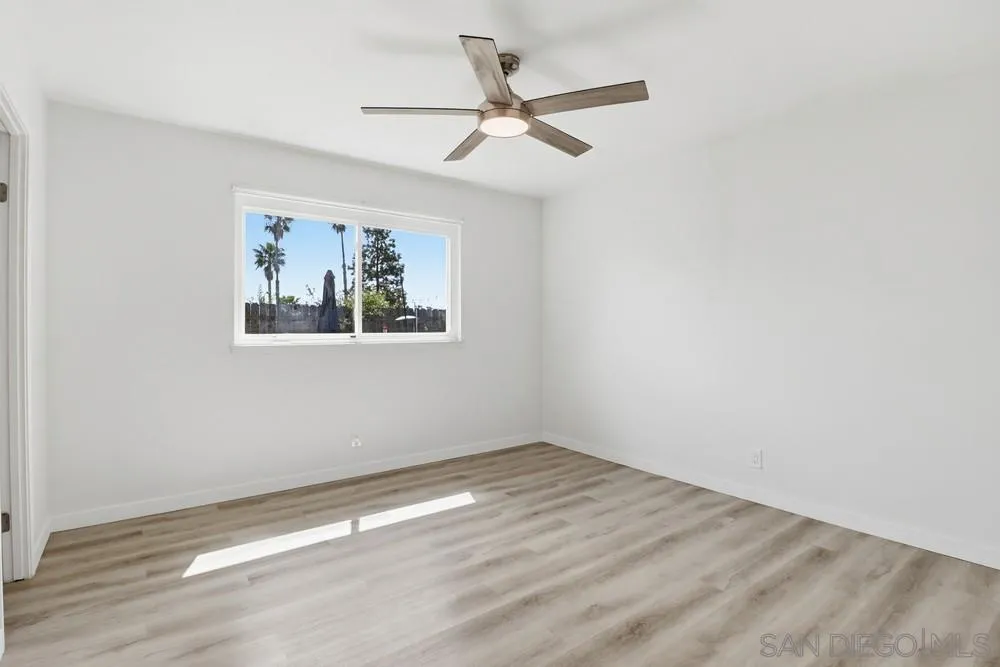 https://cdn.realtyfeed.com/cdn/127/260005895/67b2a986441f9e0db2c02721d5a14095.webp